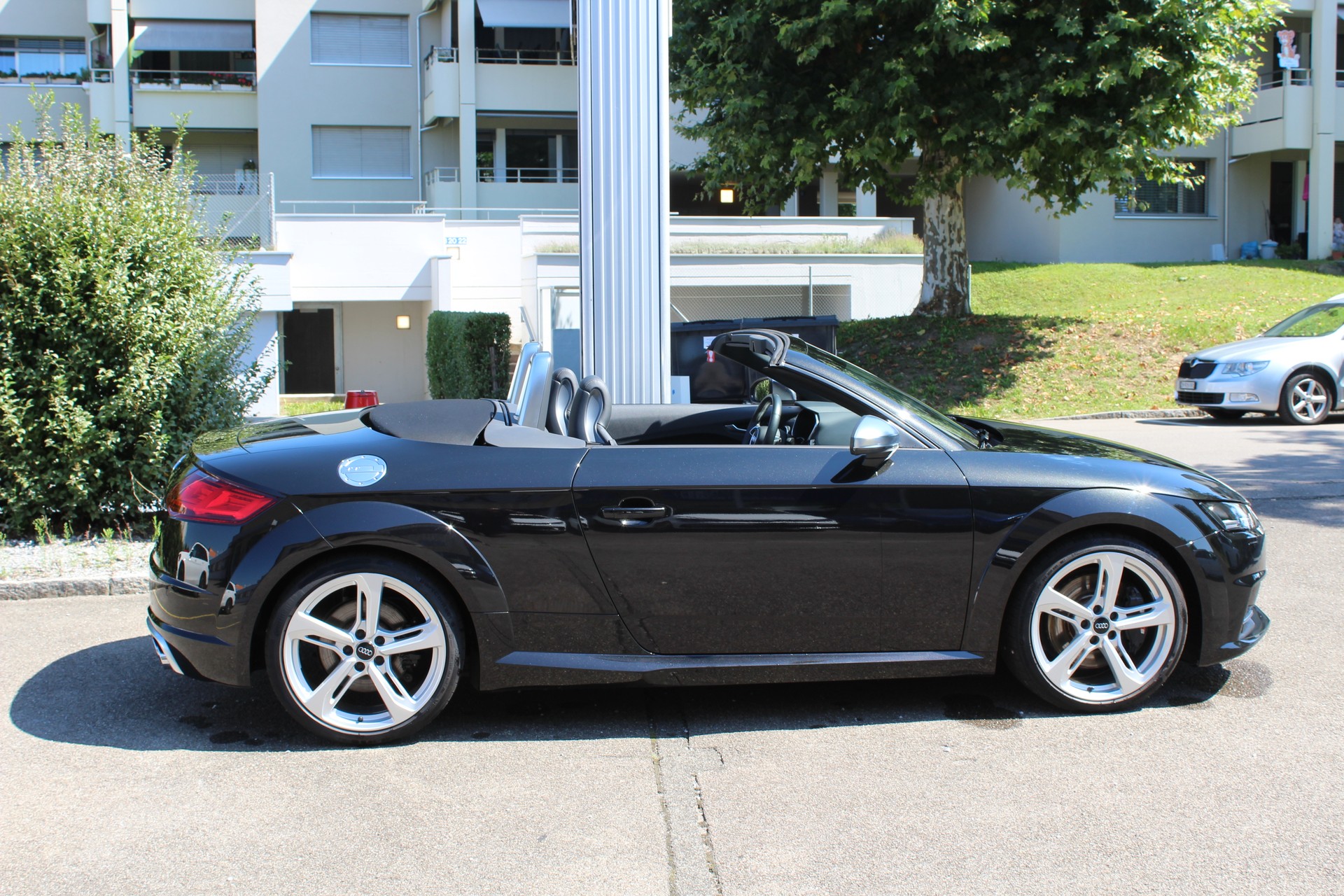 AUDI TTS Roadster 2.0 TFSI quattro S-tronic-image-3