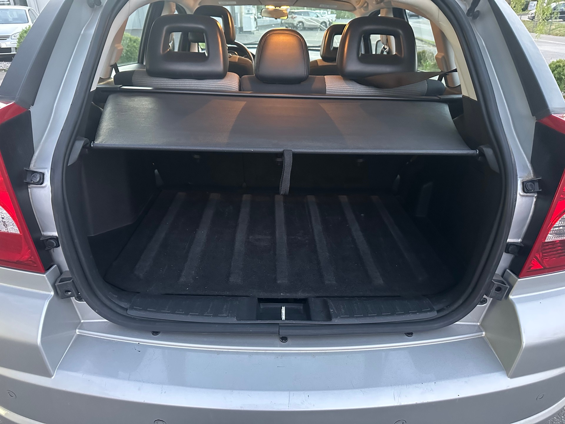 DODGE Caliber 2.0 SXT CVT-image-8