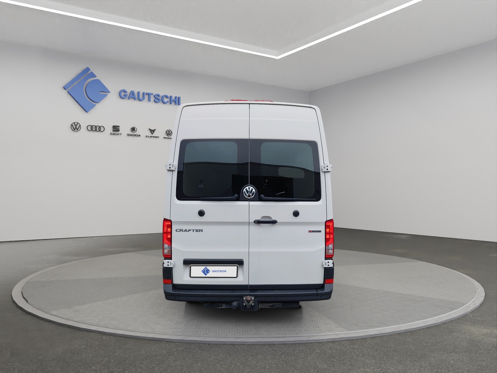 VW Crafter 35 2.0 TDI L4 4Motion-image-3