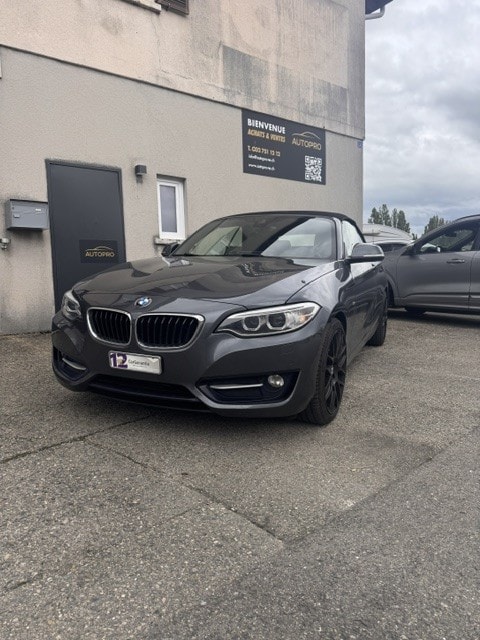 BMW 220i SAG Cabrio-image-0