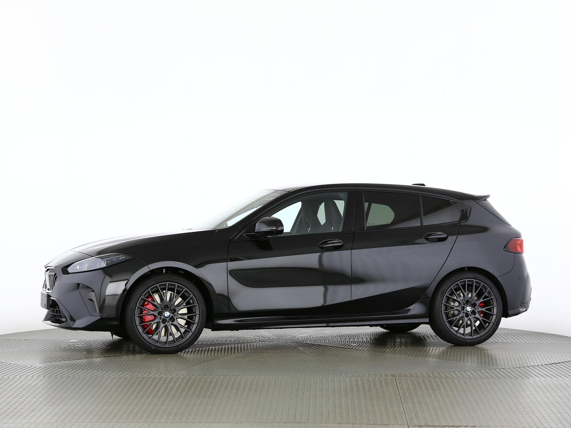 BMW 123 xDrive-image-10