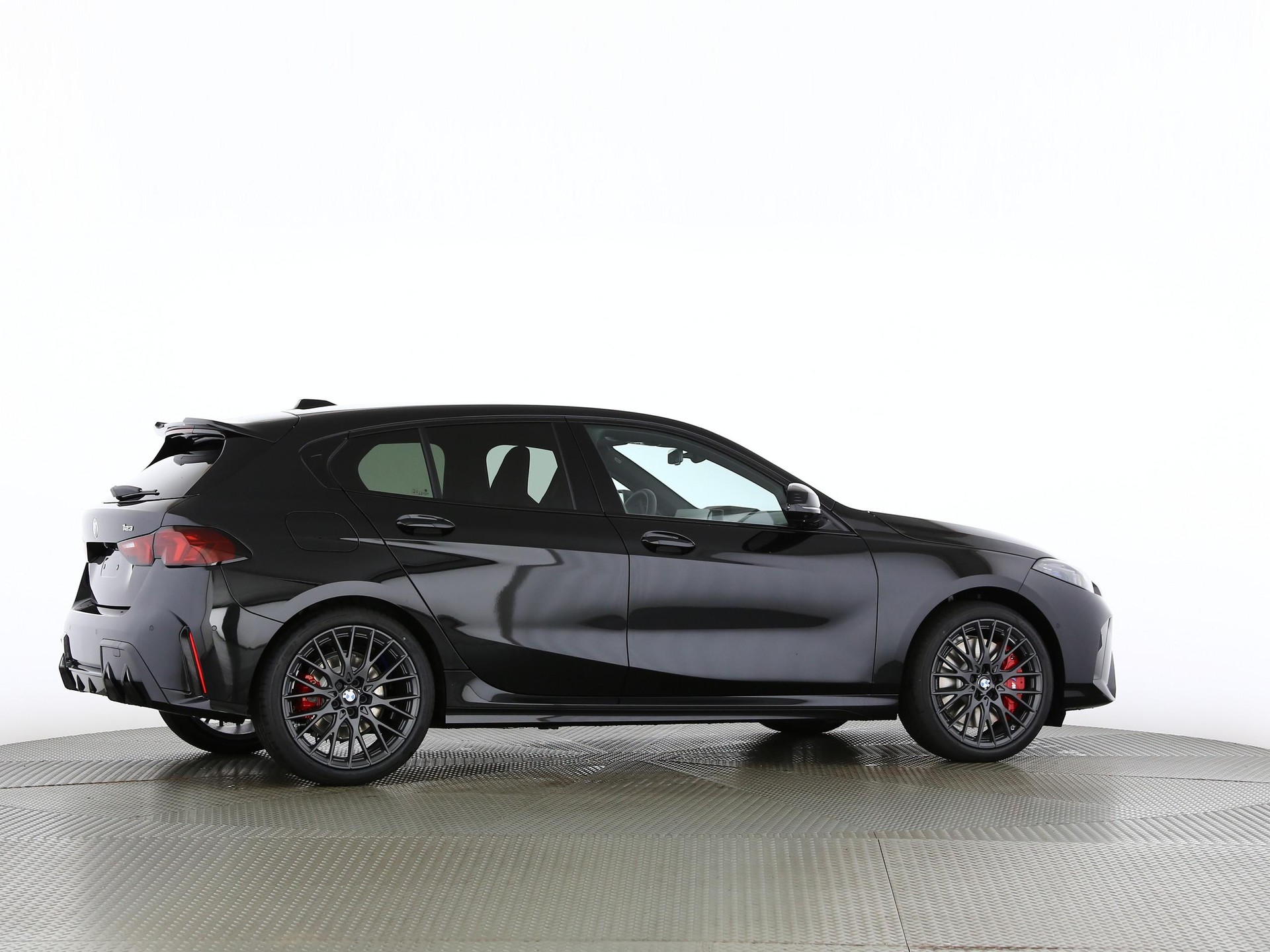BMW 123 xDrive-image-21