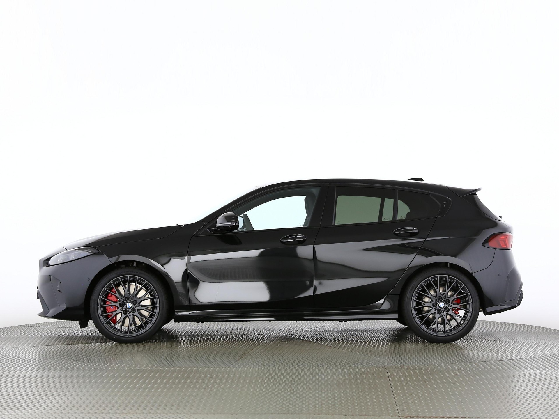 BMW 123 xDrive-image-11