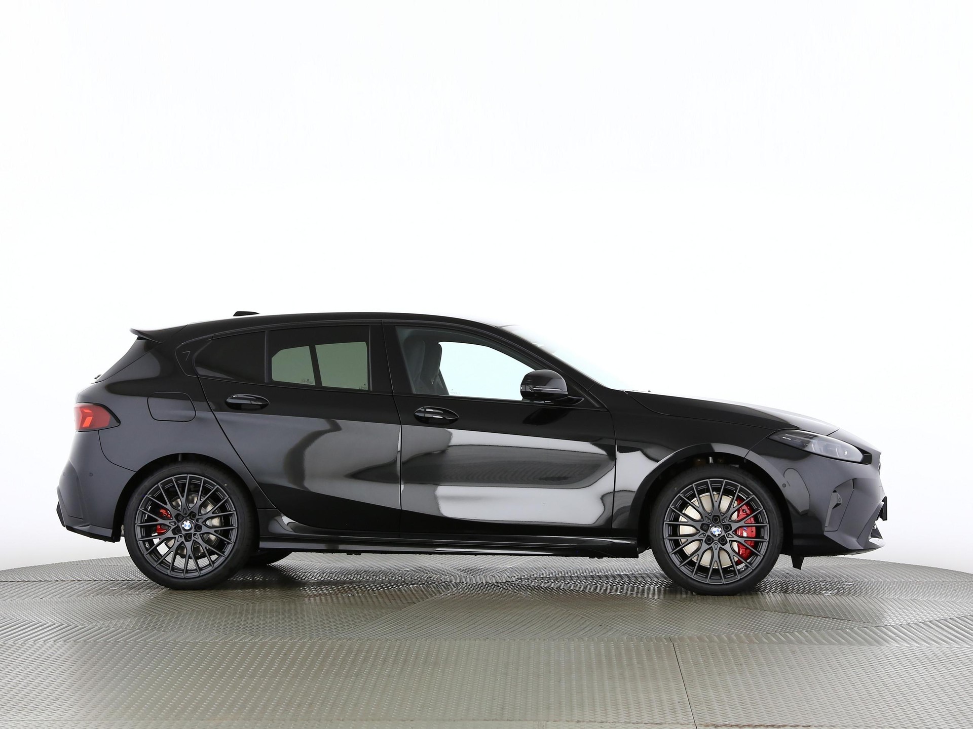 BMW 123 xDrive-image-23