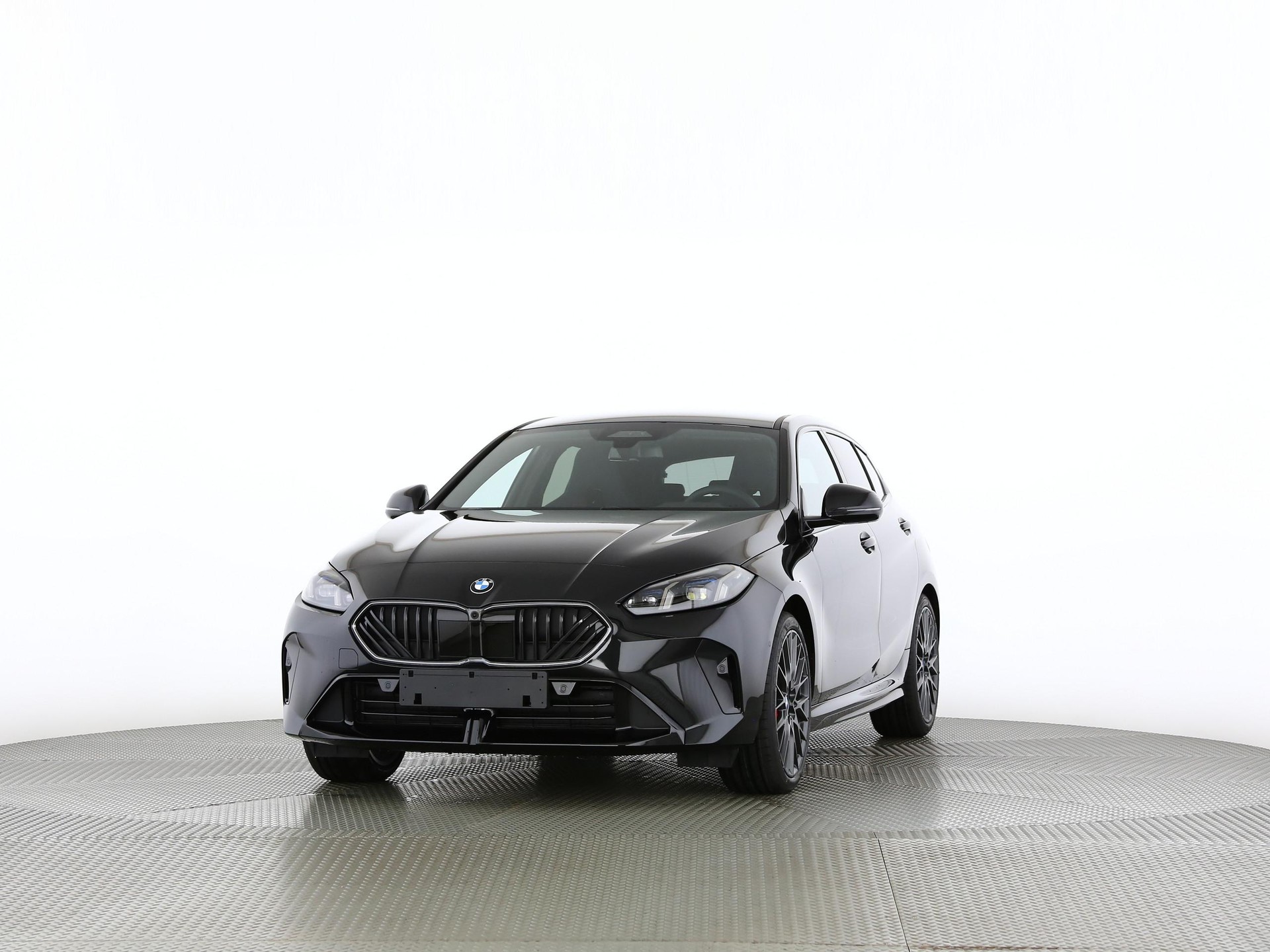 BMW 123 xDrive-image-6