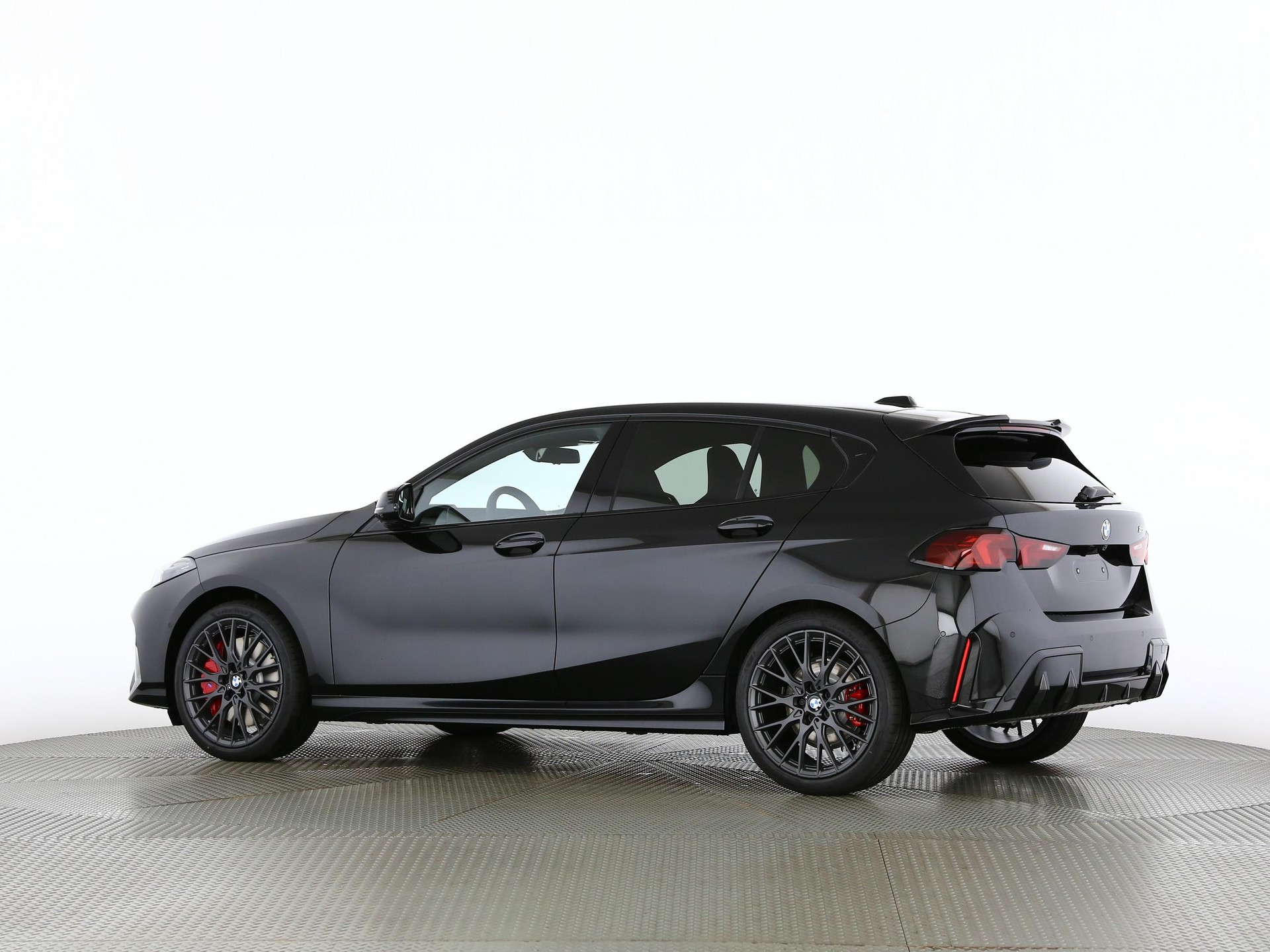 BMW 123 xDrive-image-13