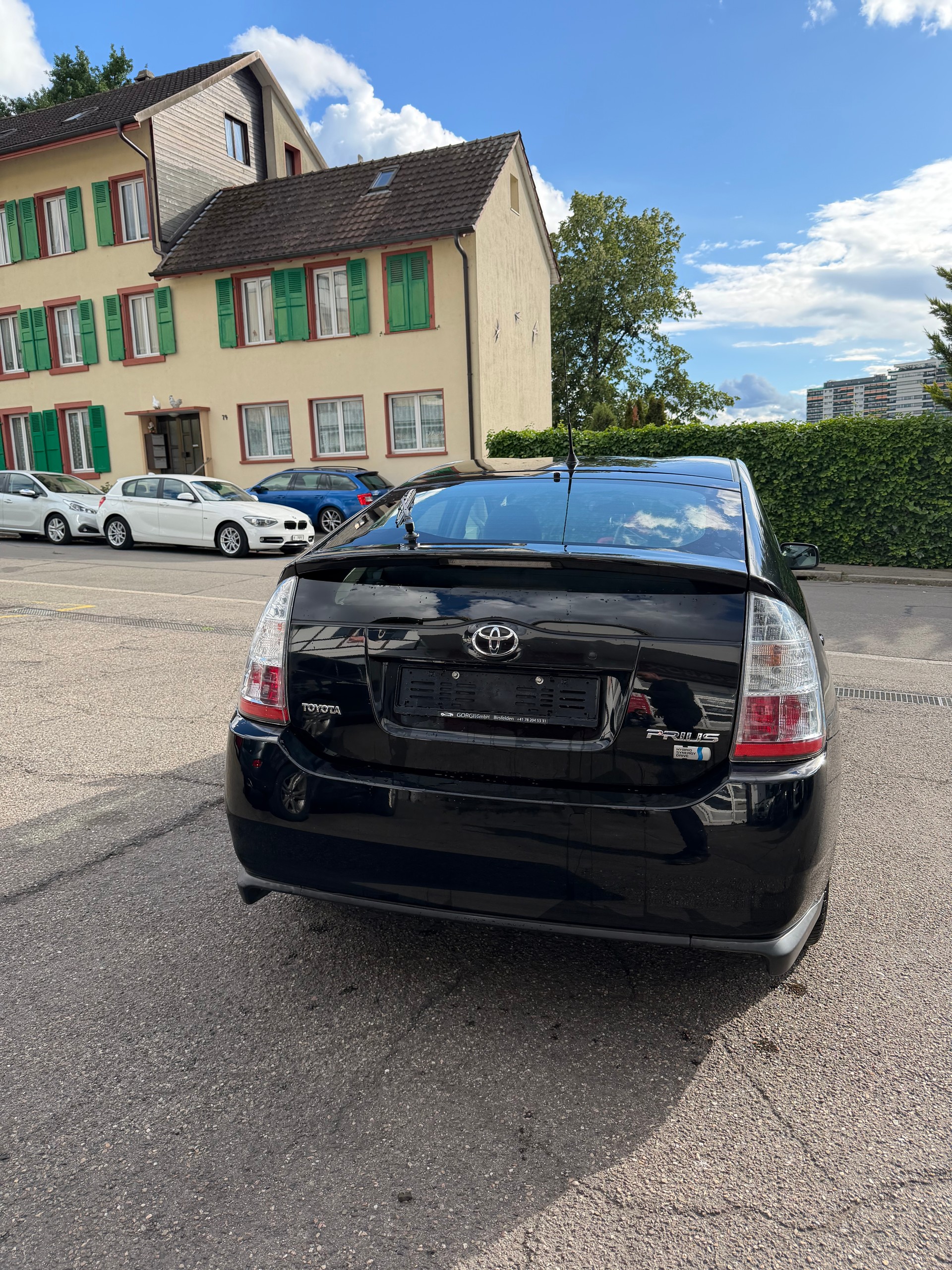 TOYOTA Prius 1.5 16V Hybrid-image-3