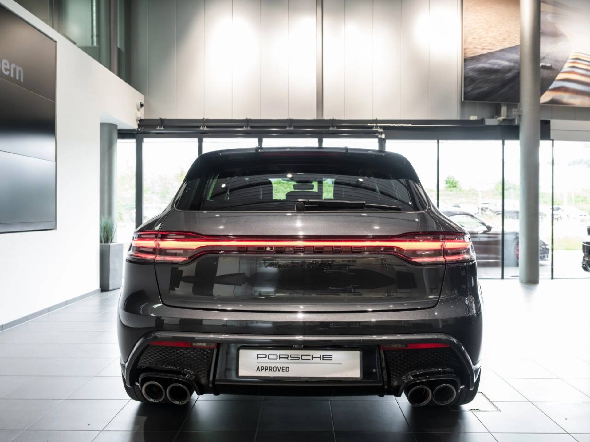 PORSCHE Macan GTS-image-5