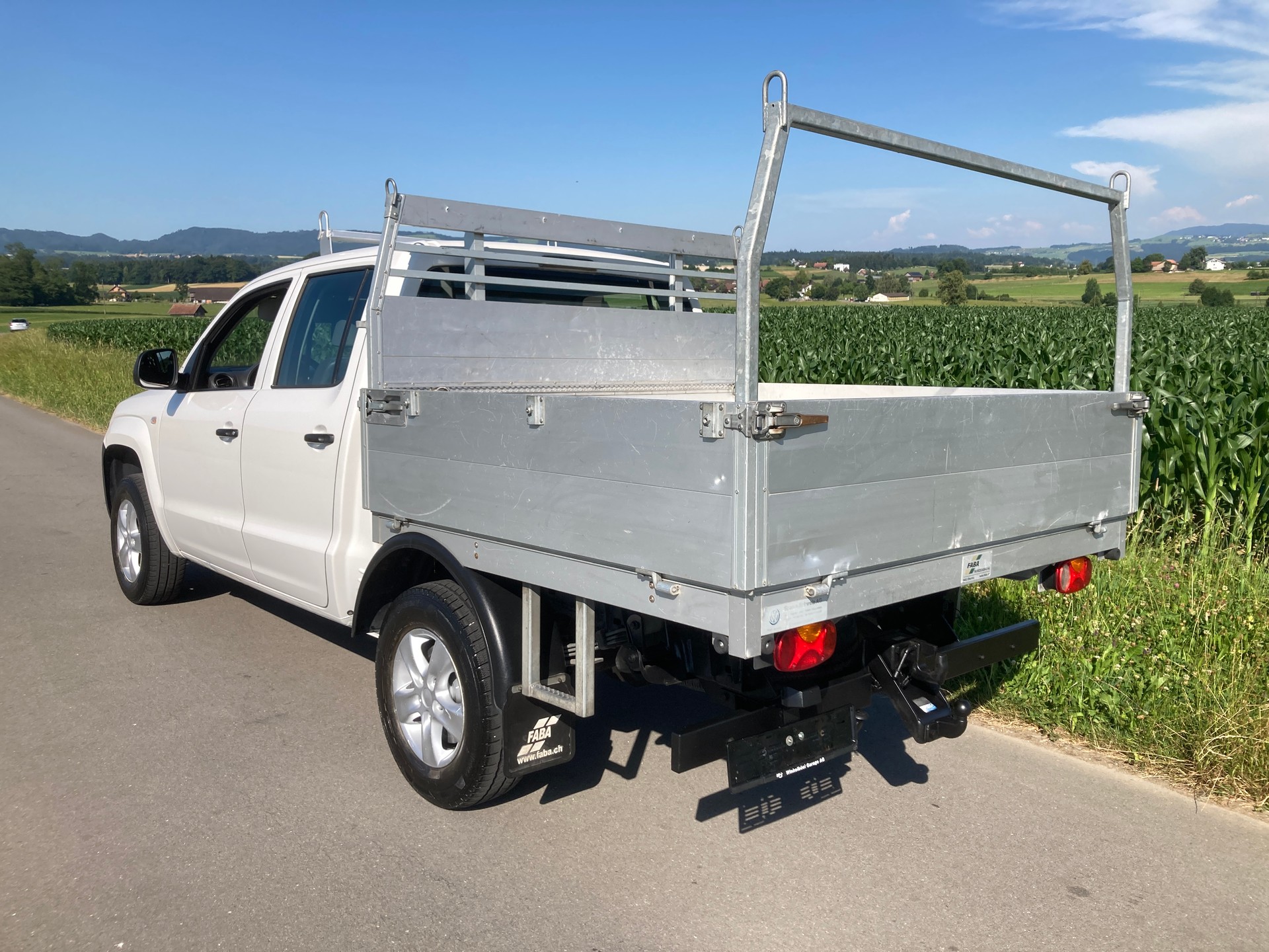 VW Amarok 2.0 BiTDI Startline 4Motion permanent A mit Anhänherkupplung-image-3