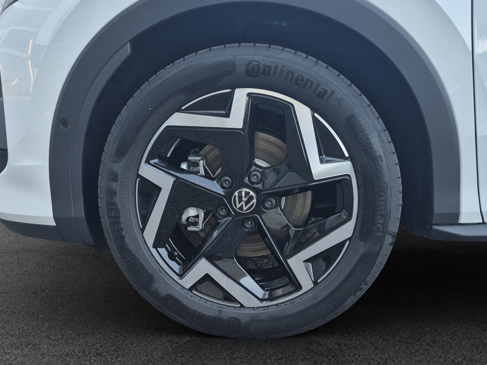 VW T-Roc 1.5 eTSI mHEV R-Line DSG-image-15