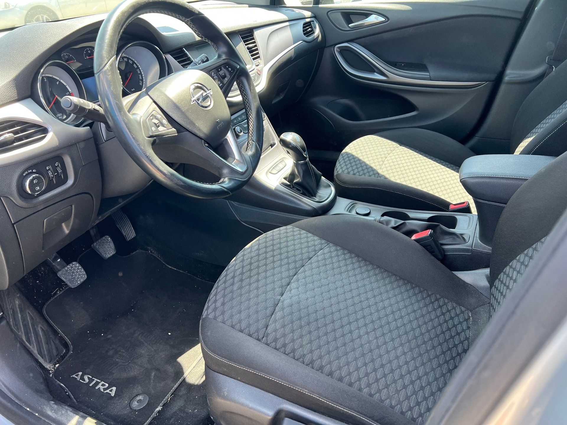 OPEL Astra Sports Tourer 1.6 CDTi ecoF Excellence-image-6