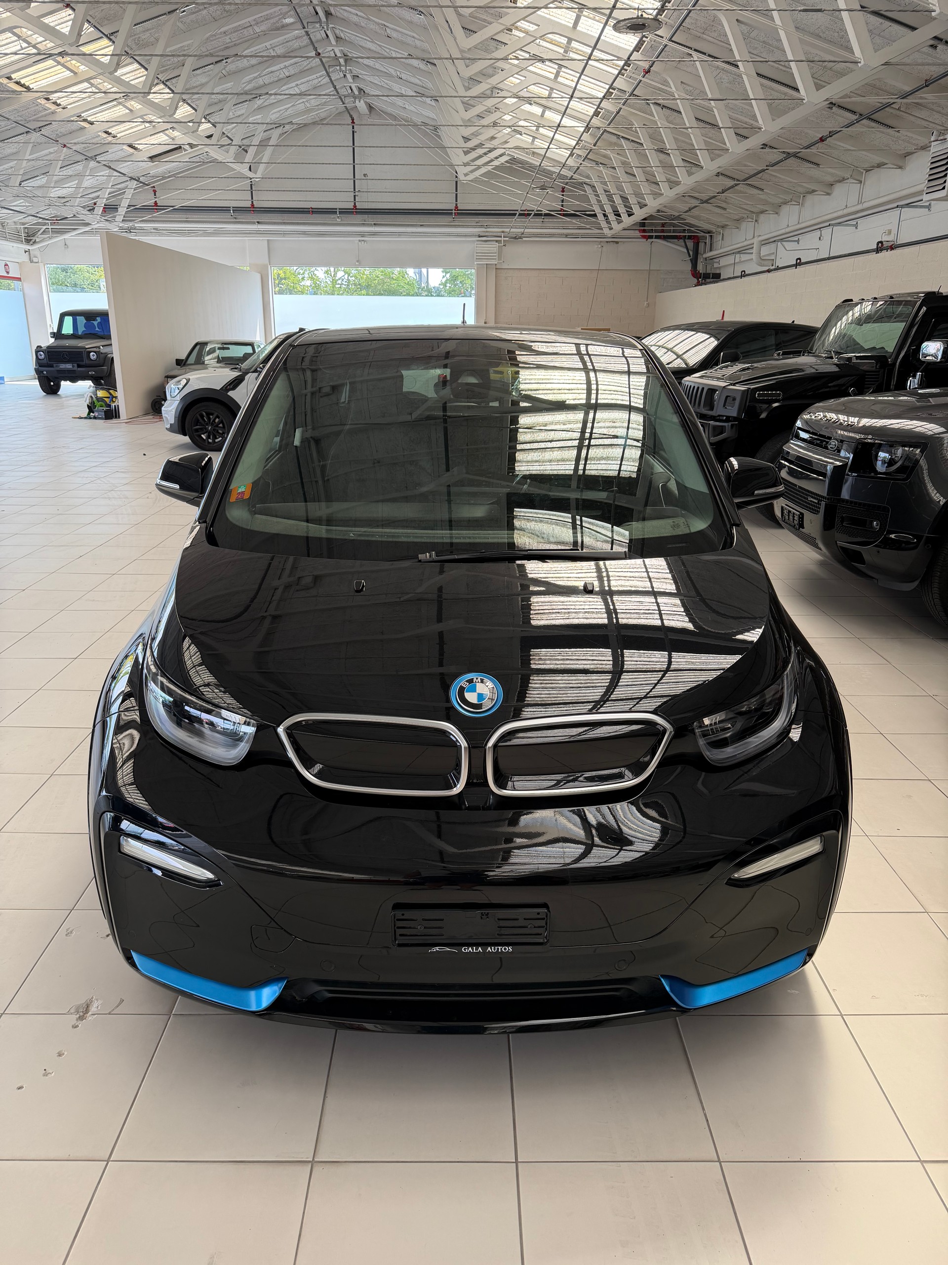 BMW i3s (94Ah)-image-3