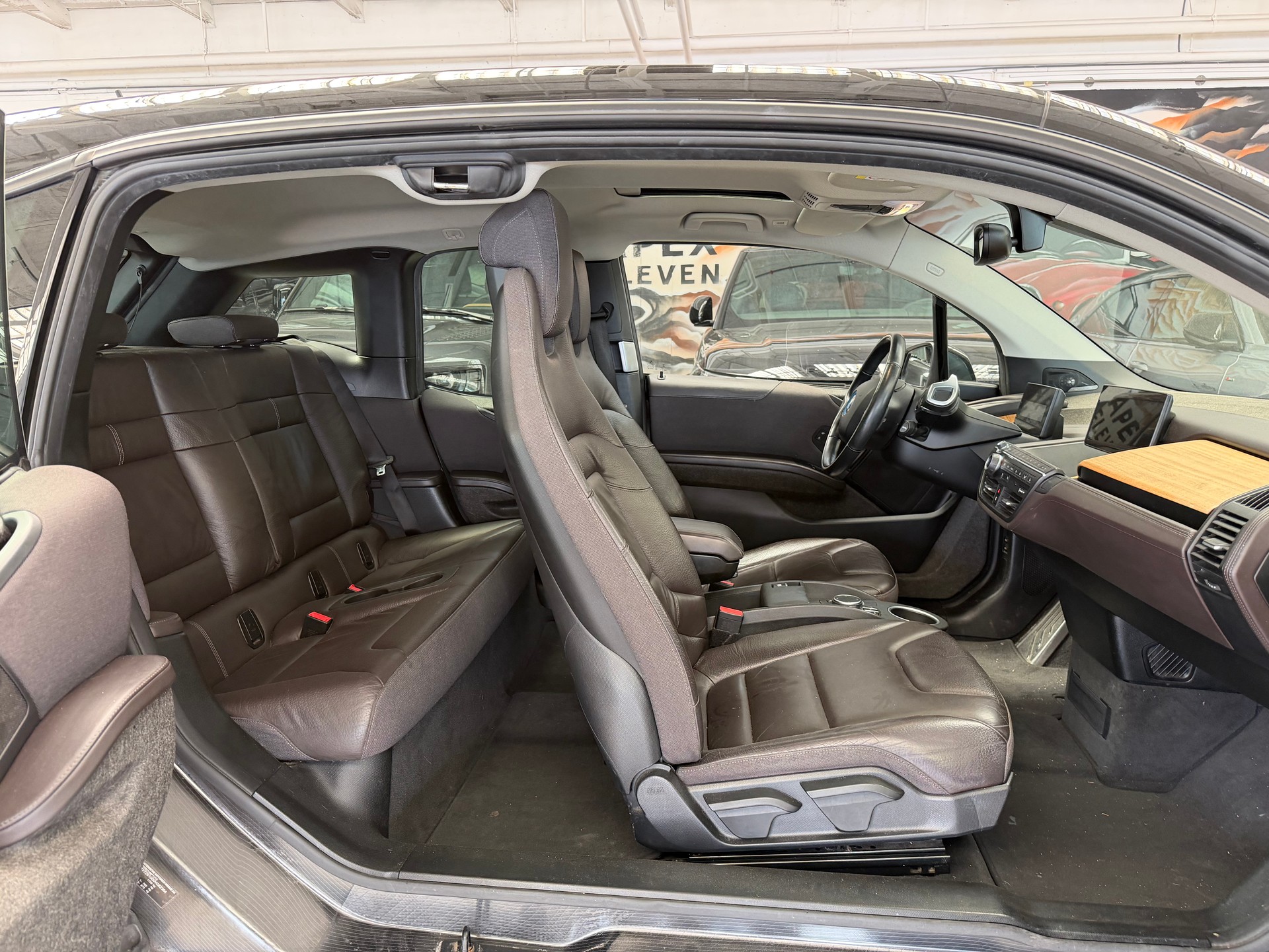 BMW i3s (94Ah)-image-9