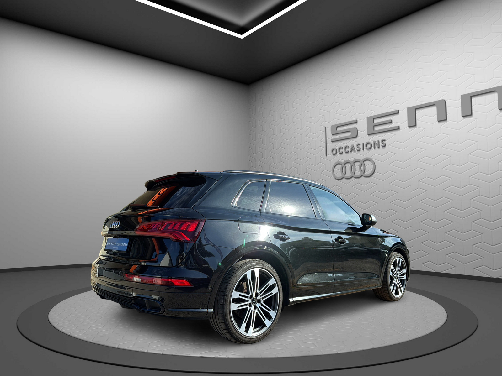 AUDI SQ5 3.0 TFSI quattro S-tronic-image-5