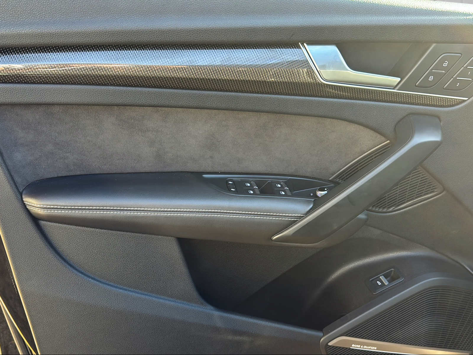 AUDI SQ5 3.0 TFSI quattro S-tronic-image-18
