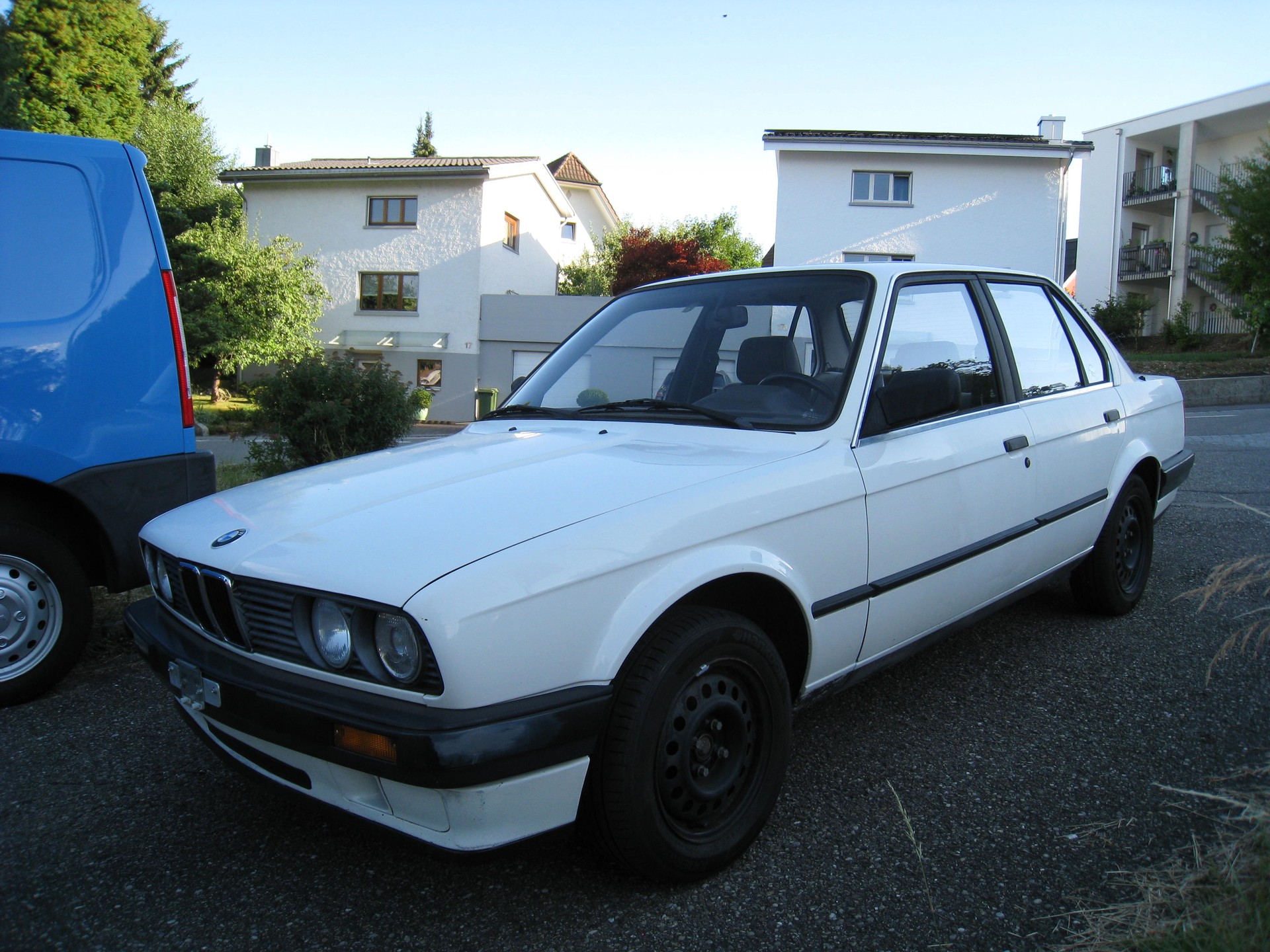 BMW 316i-image-1