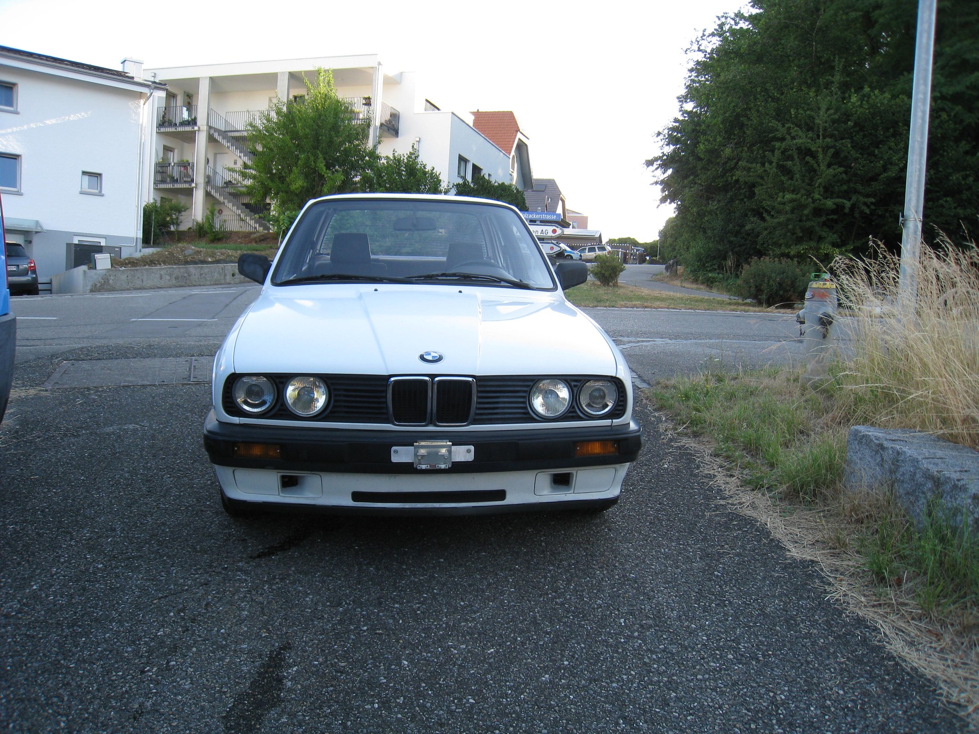 BMW 316i-image-0
