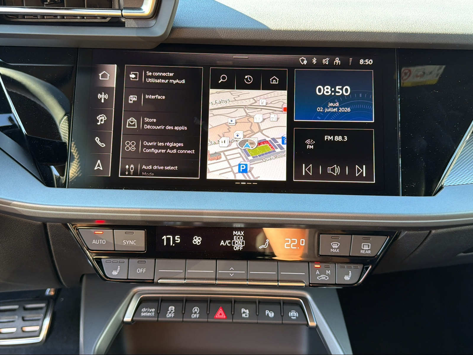 AUDI A3 Sportback TFSI 150 kW quattro S line S tronic-image-10
