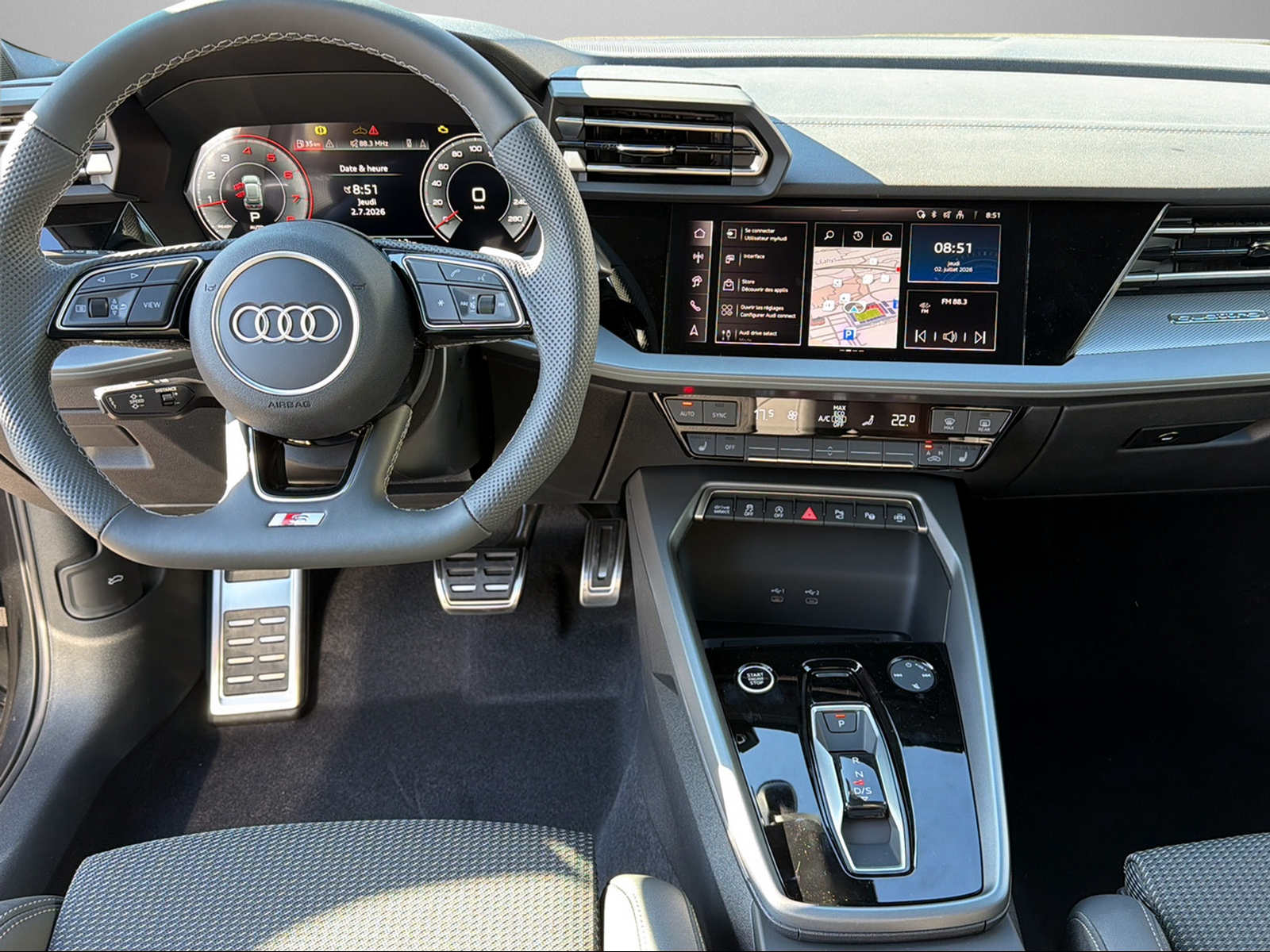 AUDI A3 Sportback TFSI 150 kW quattro S line S tronic-image-9