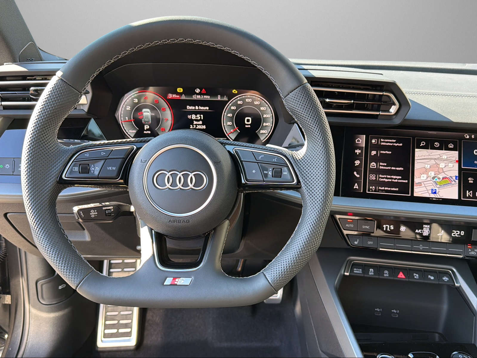AUDI A3 Sportback TFSI 150 kW quattro S line S tronic-image-7