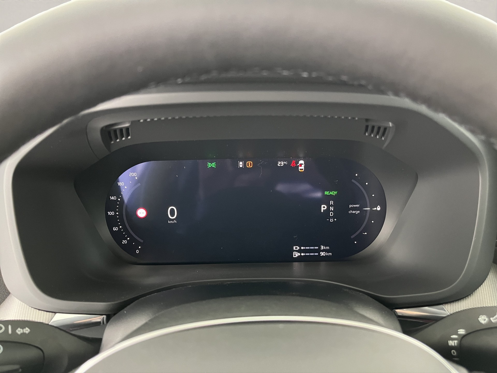 VOLVO XC60 2.0 T8 TE Black Edition eAWD-image-14