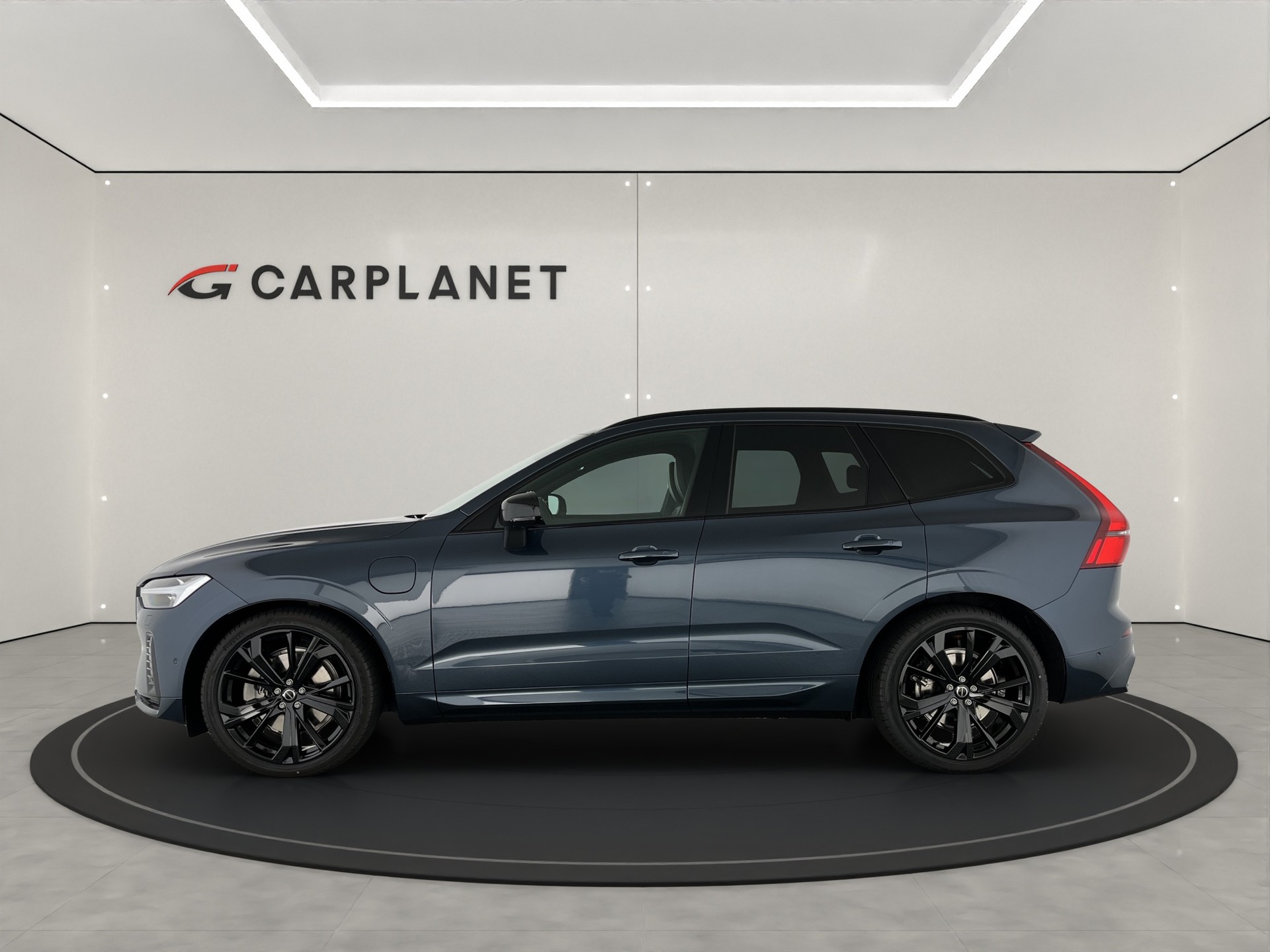 VOLVO XC60 2.0 T8 TE Black Edition eAWD-image-4