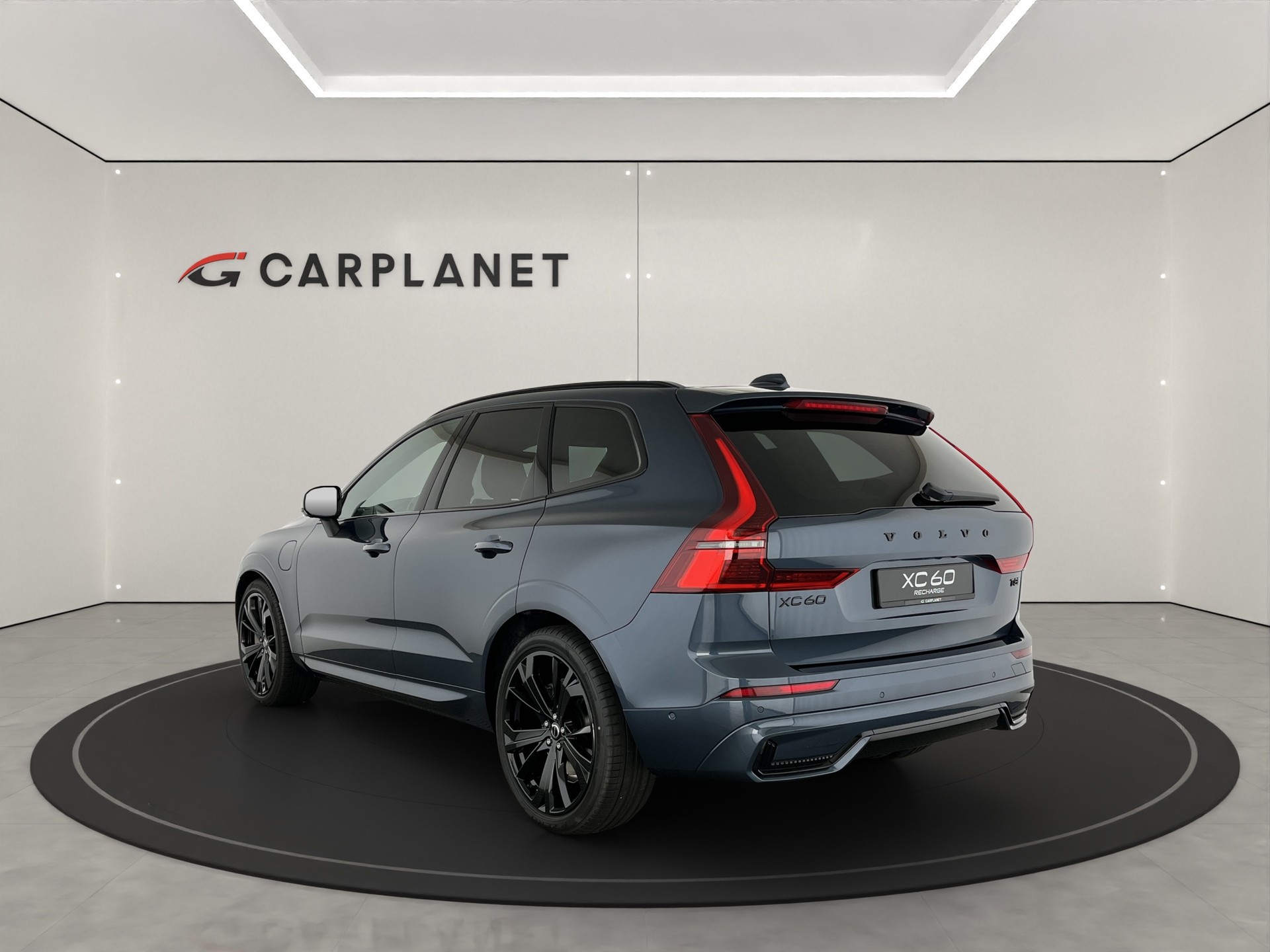 VOLVO XC60 2.0 T8 TE Black Edition eAWD-image-2