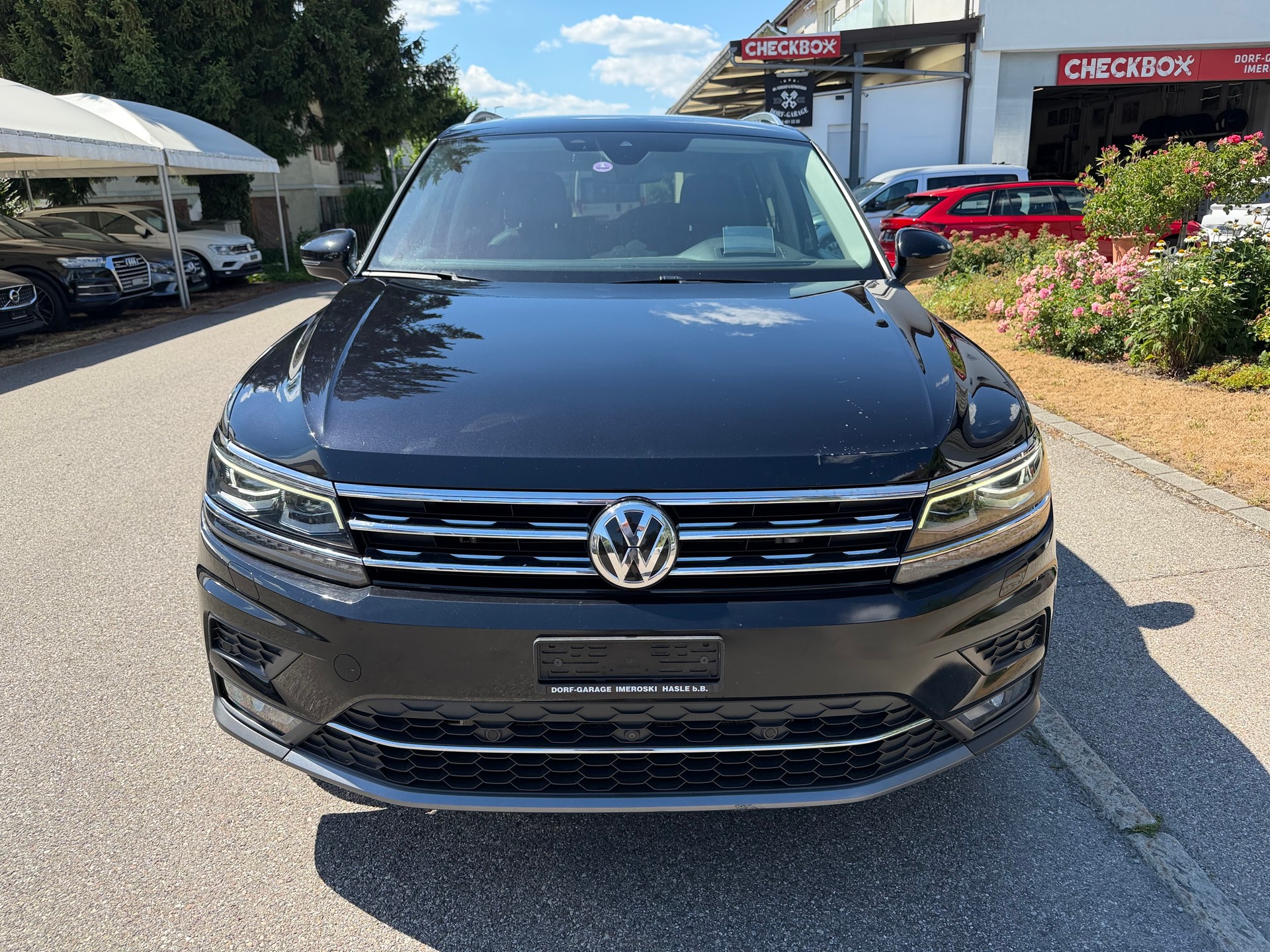 VW Tiguan Allspace 2.0TSI Highline 4Motion DSG-image-2