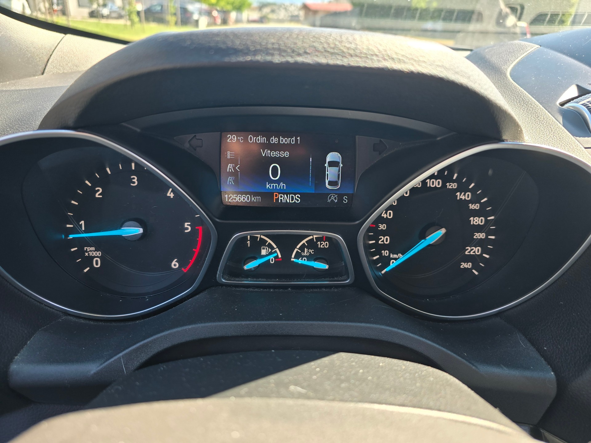 FORD Kuga 2.0 TDCi ST Line High 4WD PowerShift-image-7