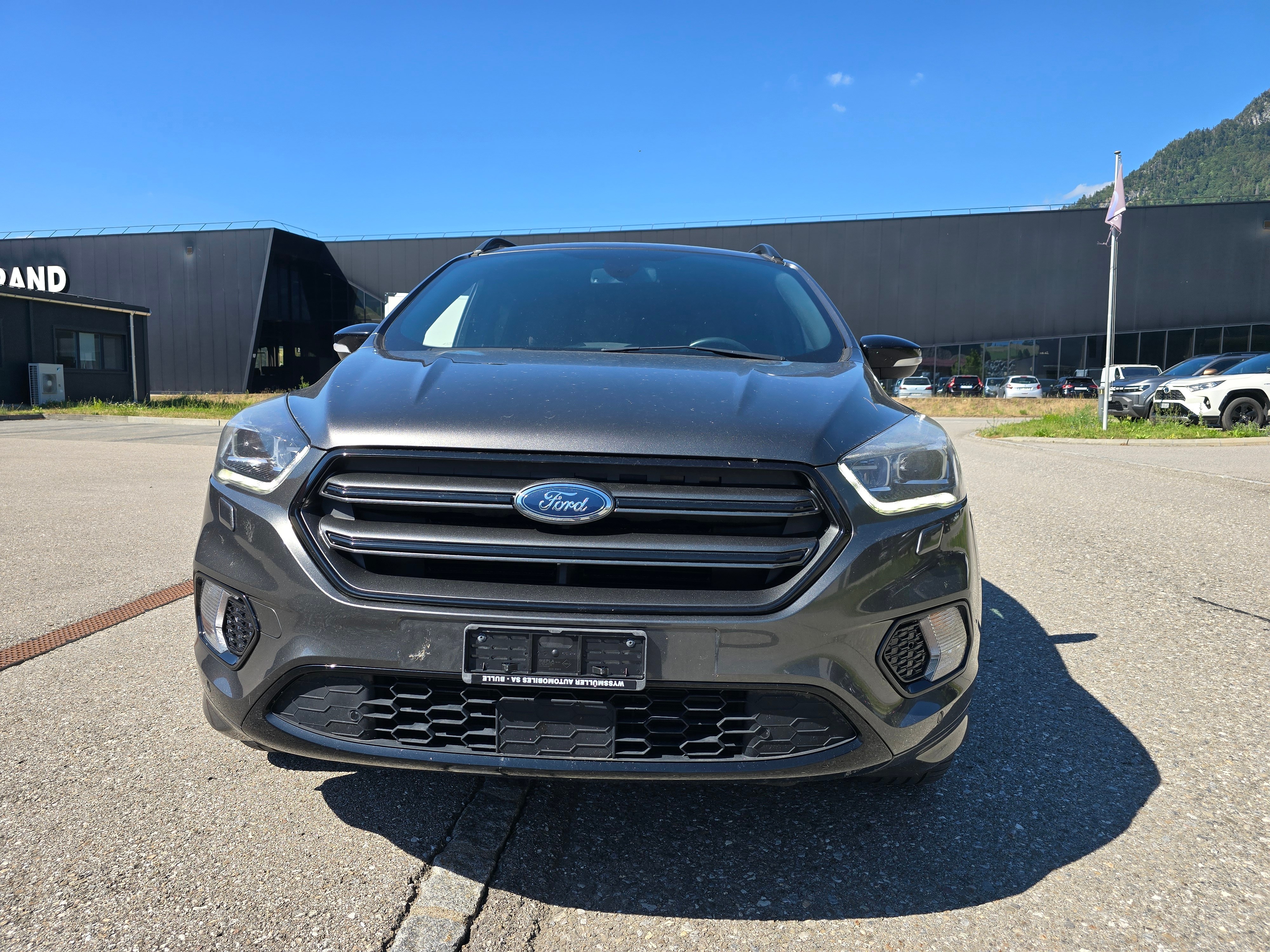 Car photo