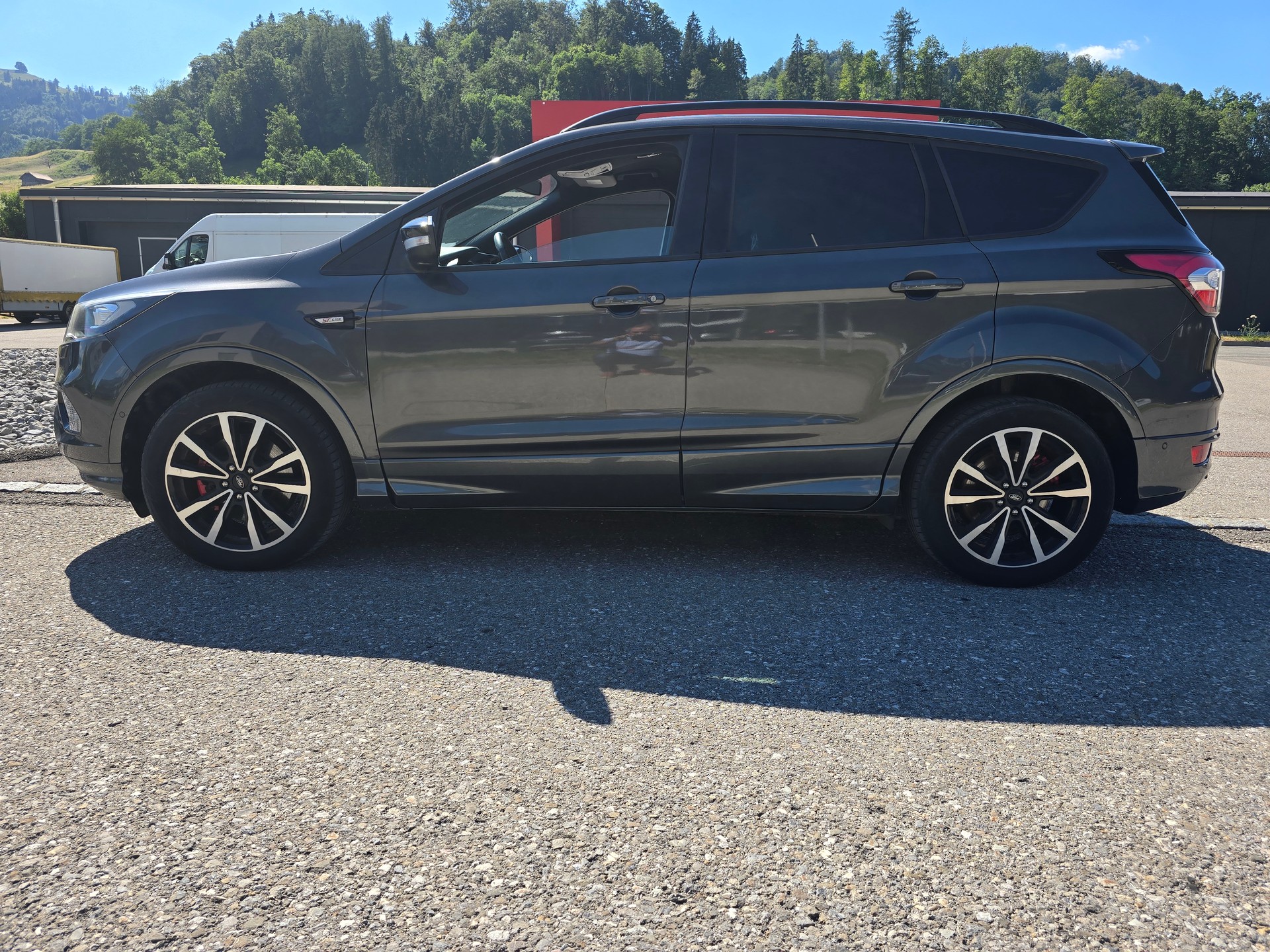 FORD Kuga 2.0 TDCi ST Line High 4WD PowerShift-image-2