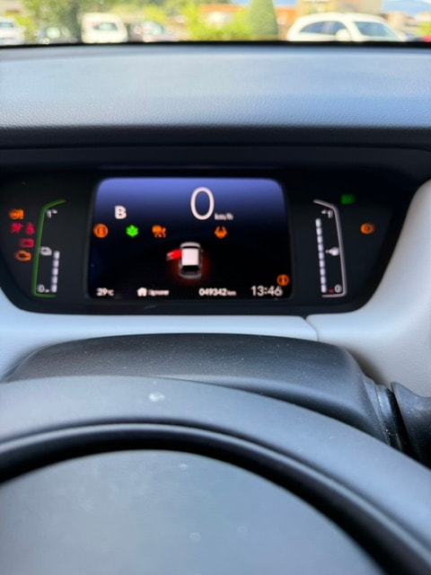 HONDA Jazz 1.5i-MMD Executive E-CVT-image-8