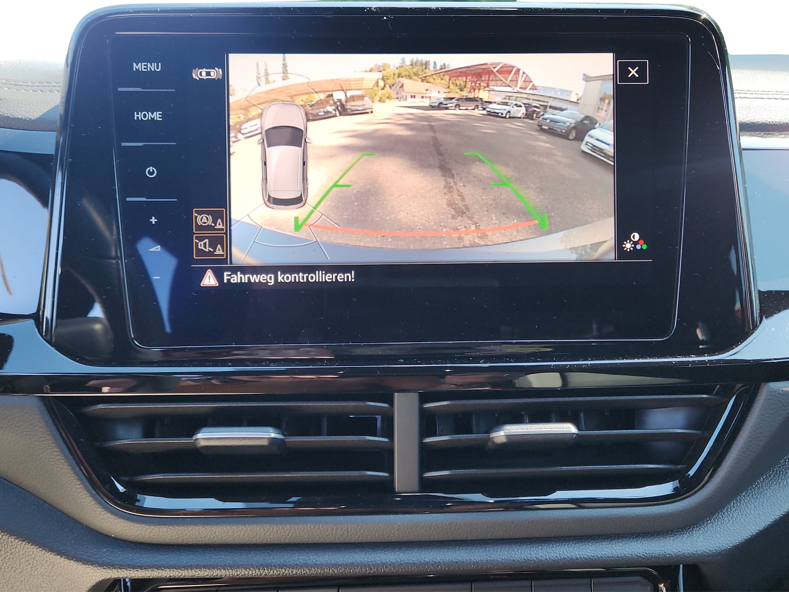 VW T-Roc 2.0 TSI R-Line DSG 4Motion-image-11