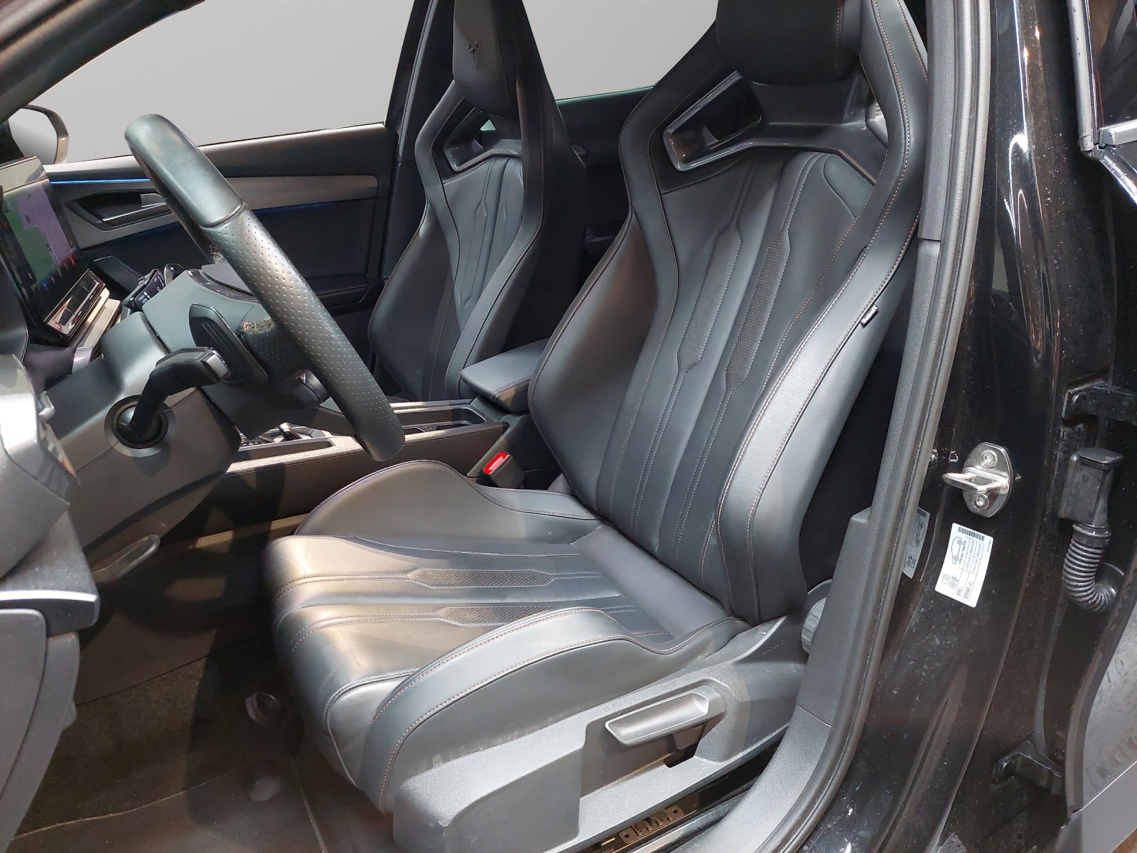 CUPRA Formentor 2.5TSI VZ5 4Drive DSG-image-5
