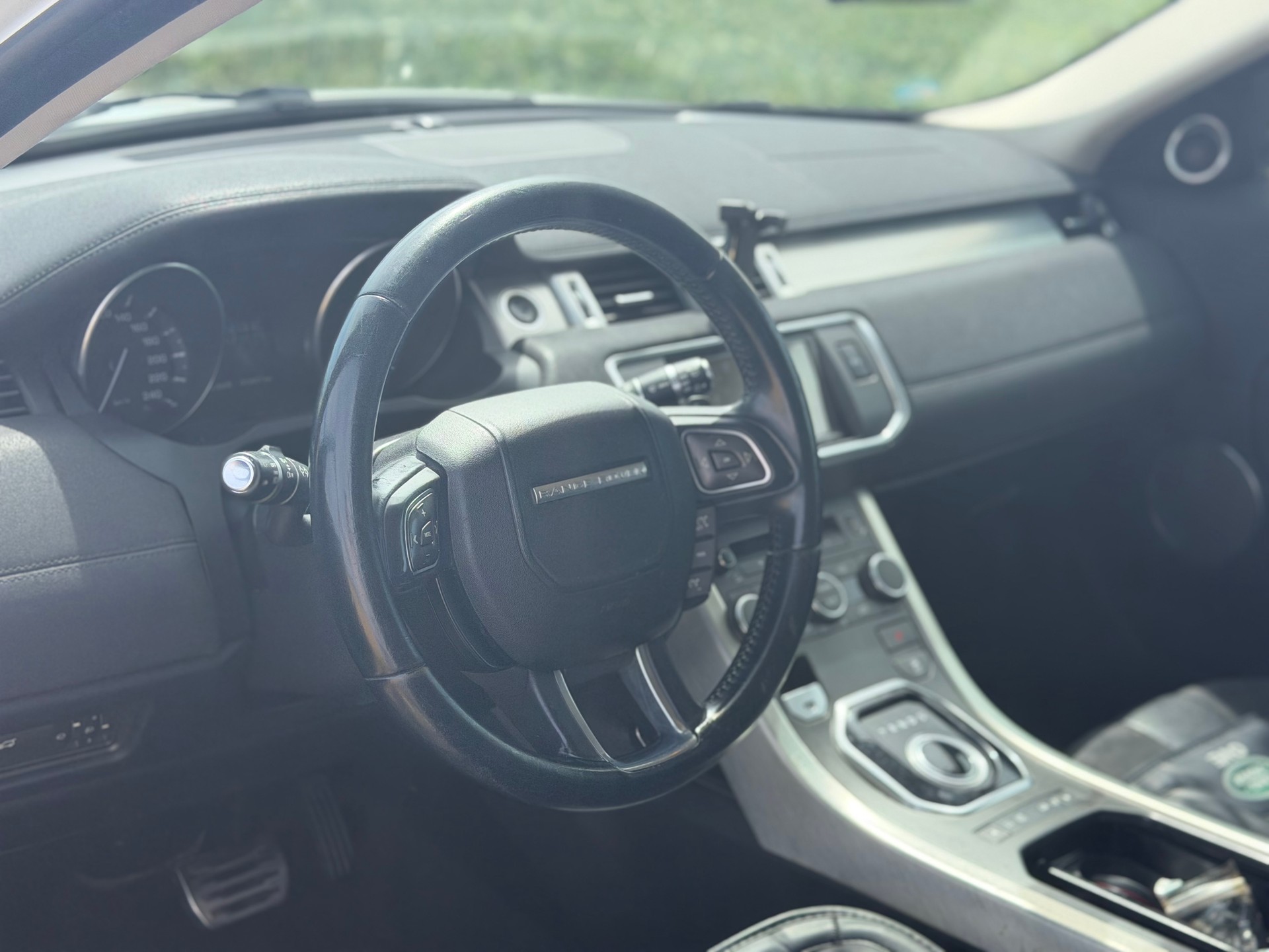 LAND ROVER Range Rover Evoque 2.2 TD4 Pure AT6-image-12