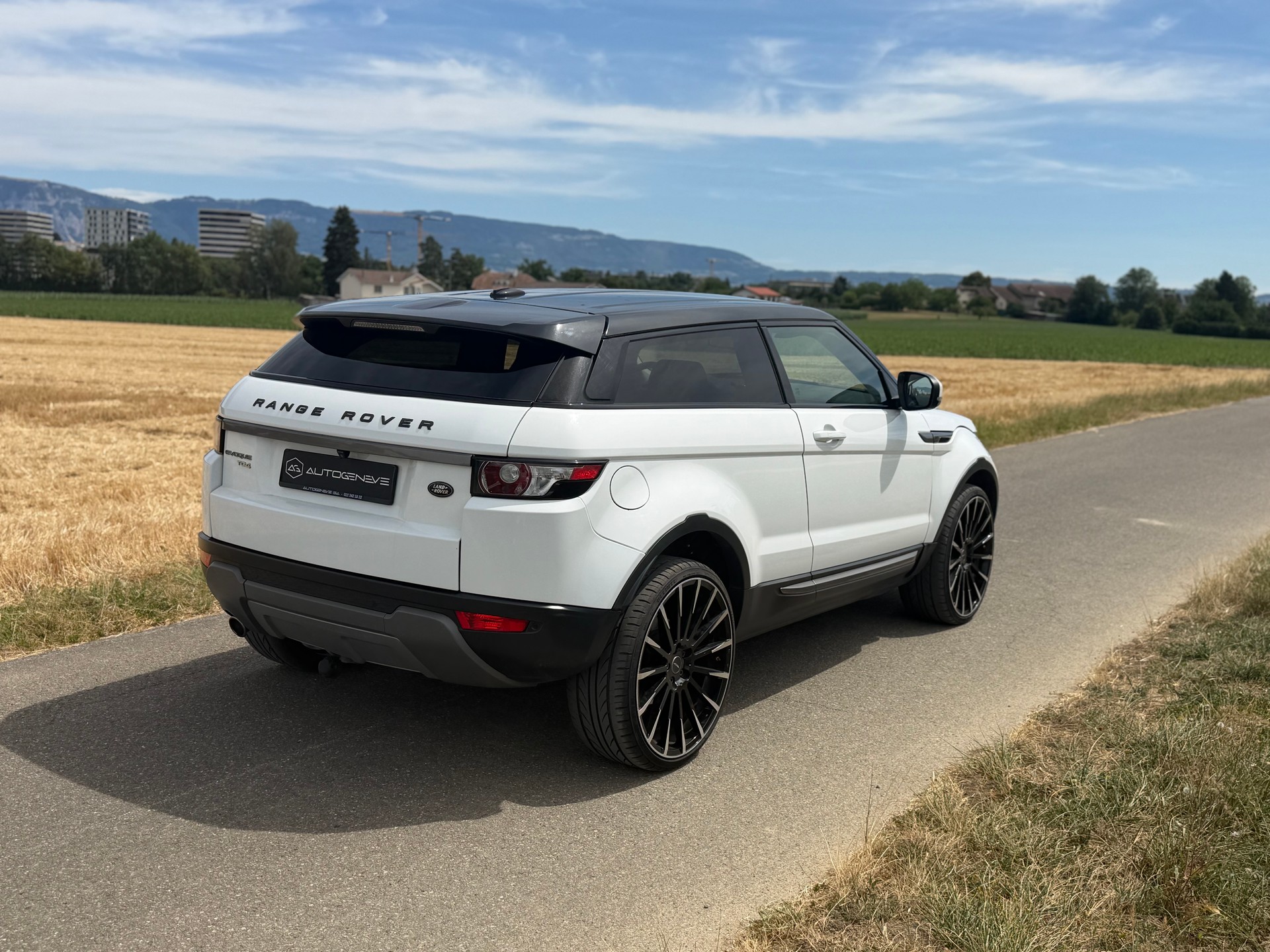 LAND ROVER Range Rover Evoque 2.2 TD4 Pure AT6-image-8