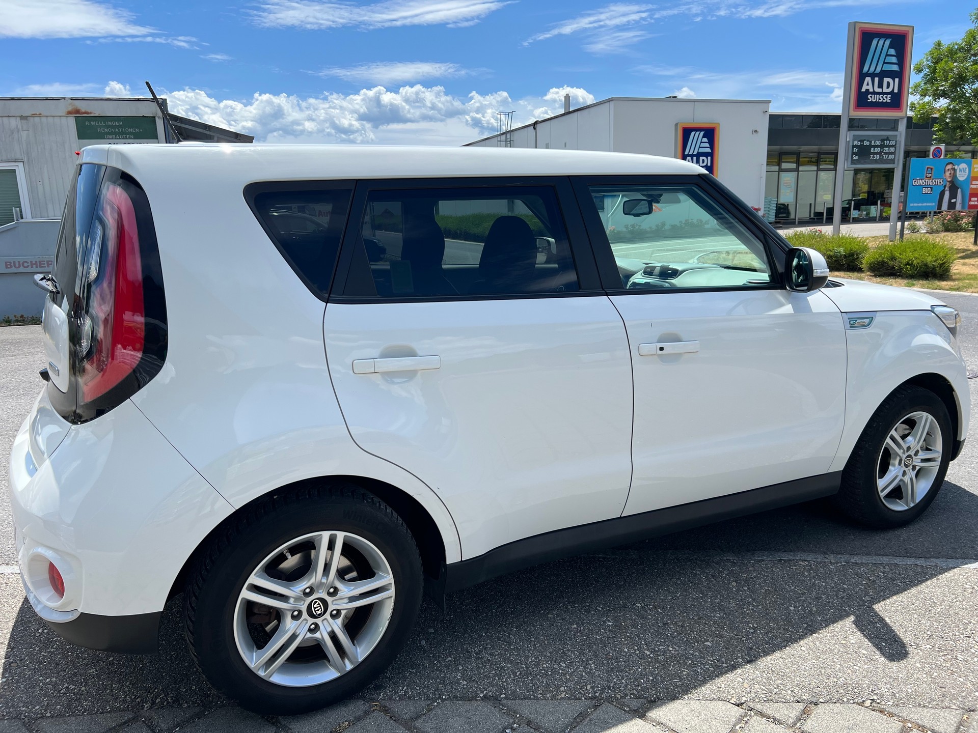 KIA Soul II EV Trend-image-4