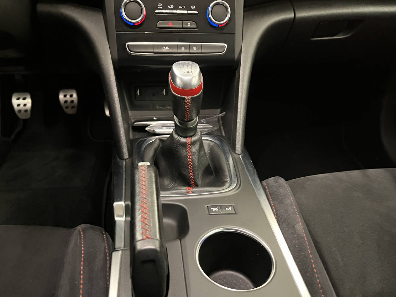 RENAULT Mégane Sport 1.8 T Trophy-image-10