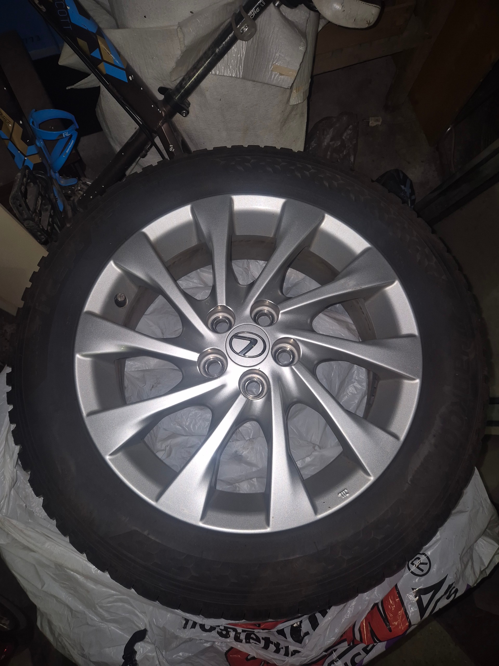LEXUS 200h Comfort-image-5
