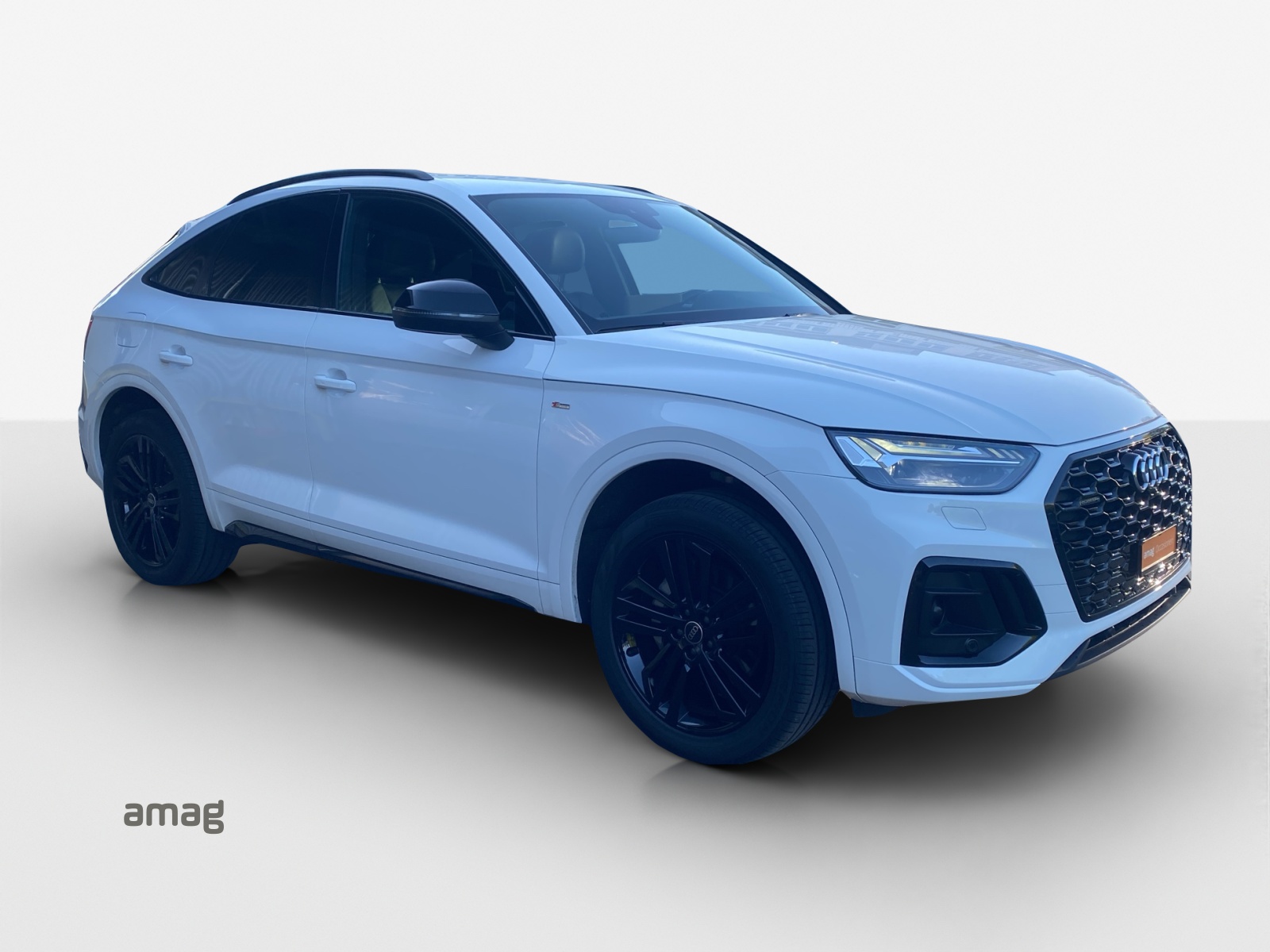 AUDI Q5 Sportback 50 TFSI e PHEV S line quattro S-tronic-image-14