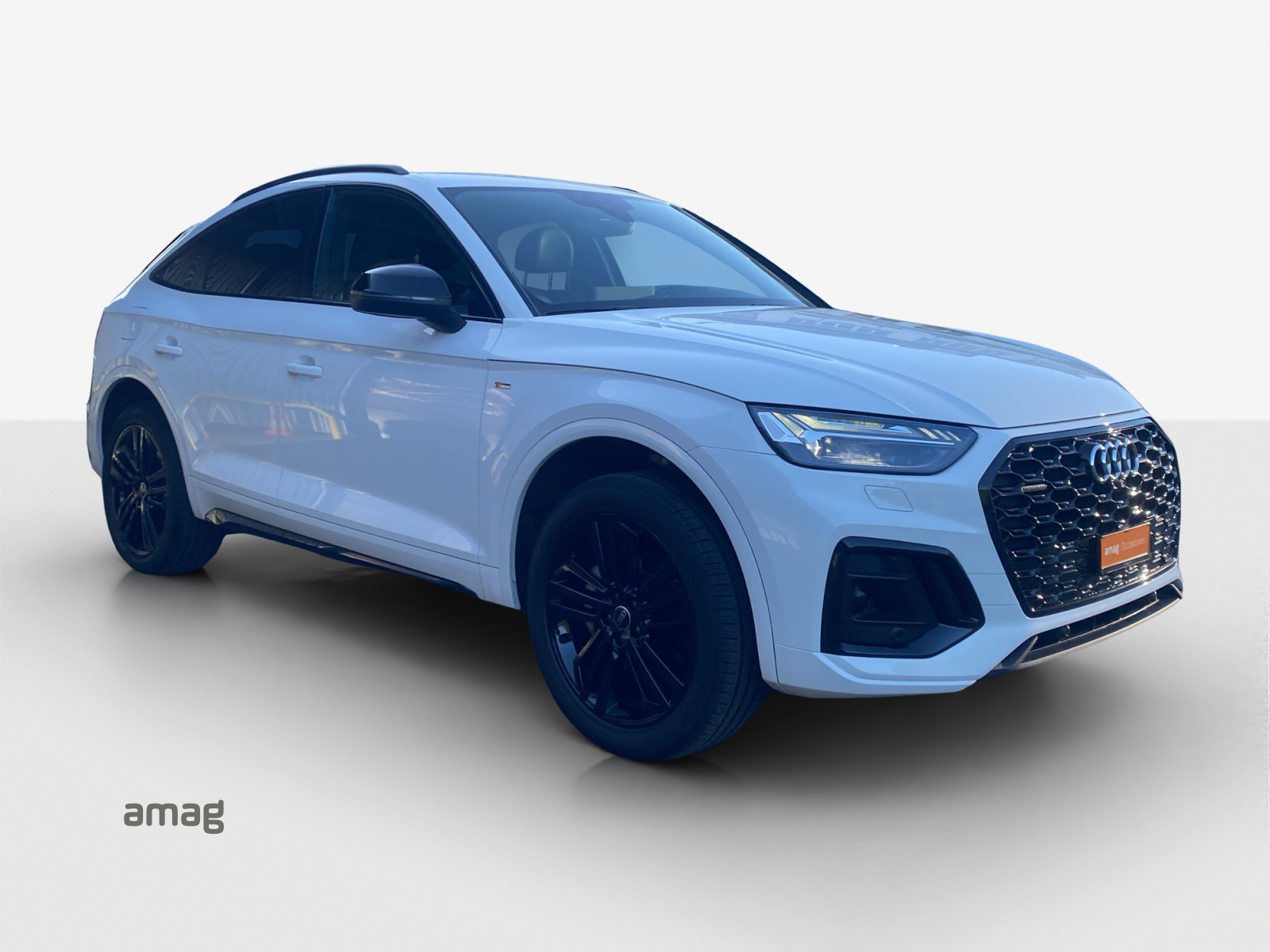 AUDI Q5 Sportback 50 TFSI e PHEV S line quattro S-tronic-image-5