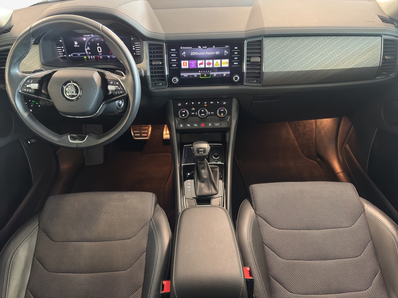 SKODA Kodiaq 2.0 TSI 4x4 Style-image-8