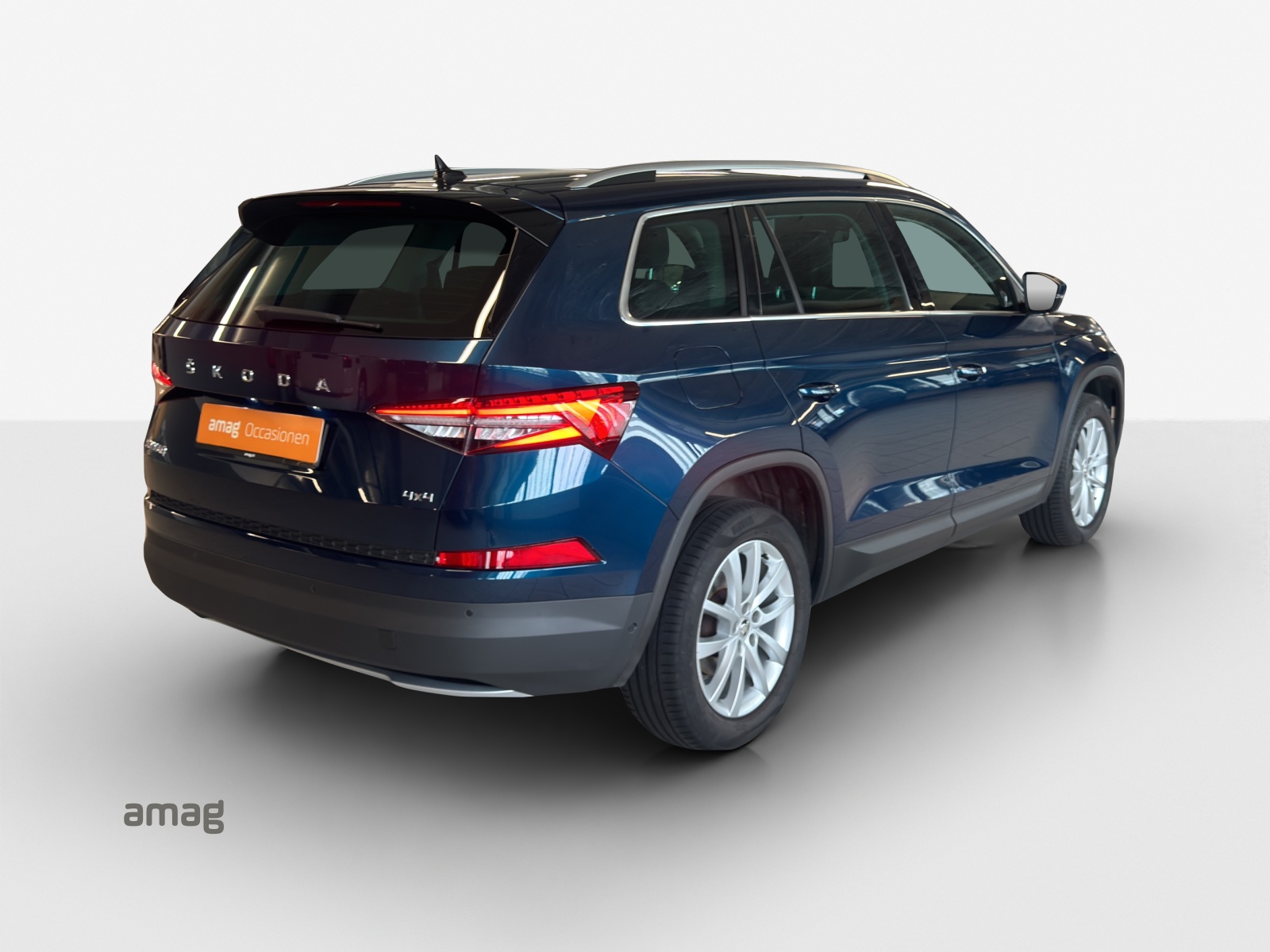 SKODA Kodiaq 2.0 TSI 4x4 Style-image-4