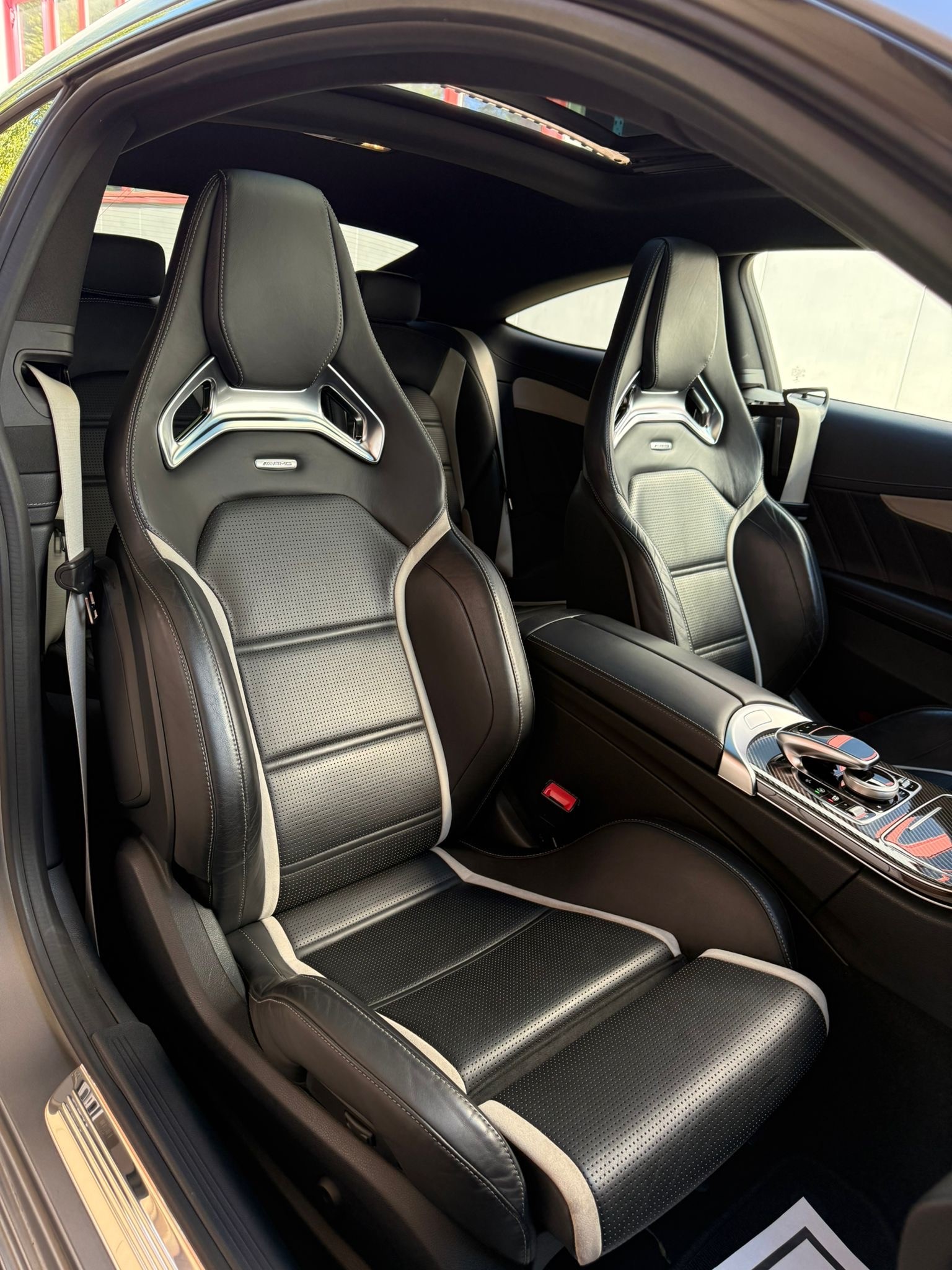 MERCEDES-BENZ C 63 S AMG-image-13
