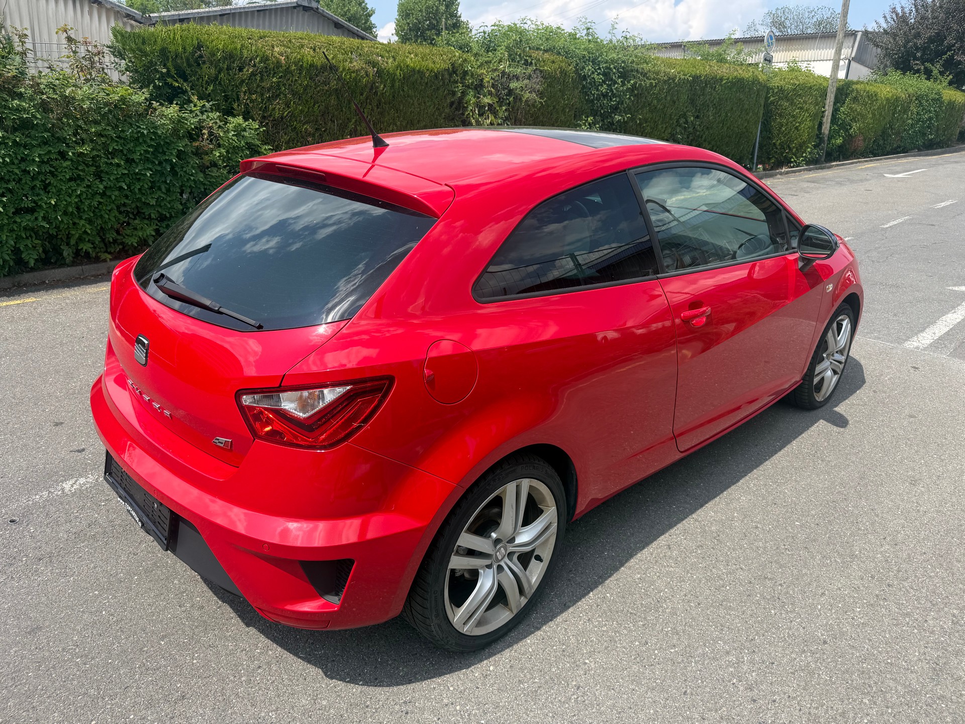 SEAT Ibiza SC 1.4 TSI Cupra DSG-image-6