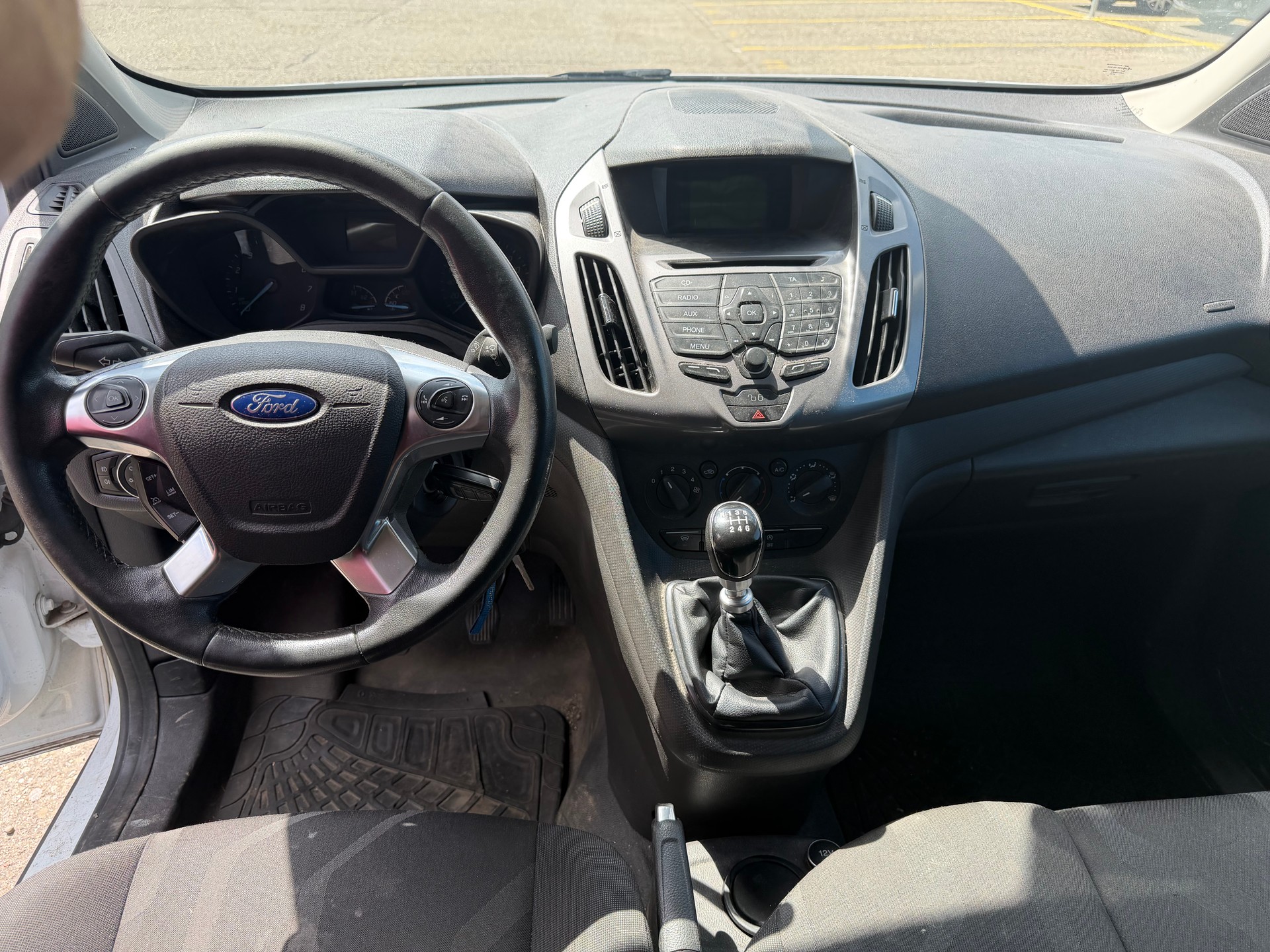 FORD Transit Connect Van T200 1.0 EcoBoost Trend-image-10