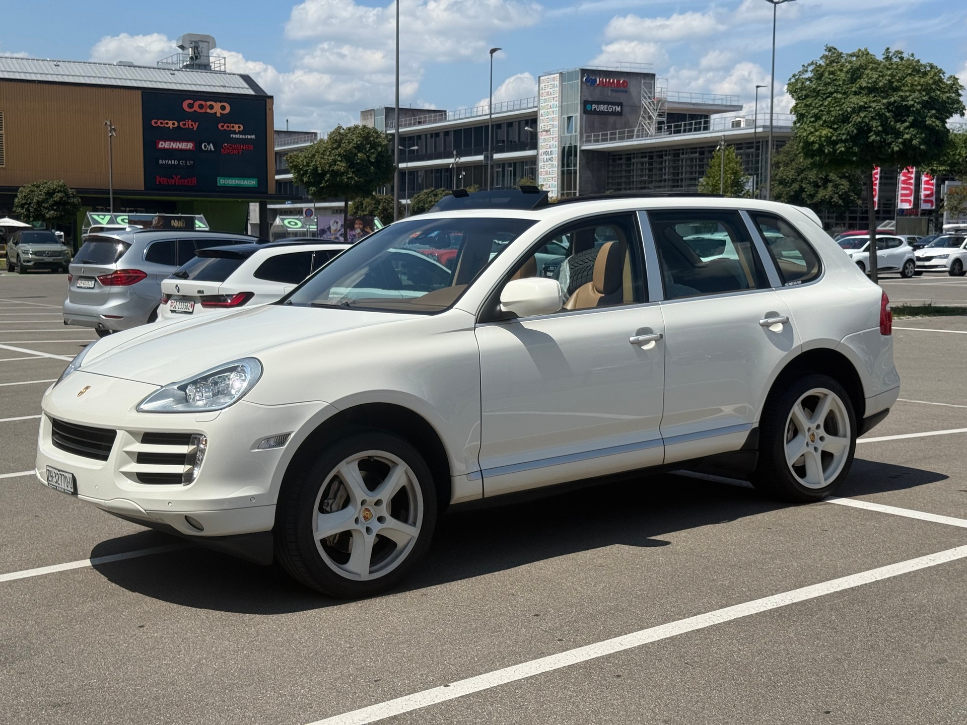 PORSCHE Cayenne S-image-0