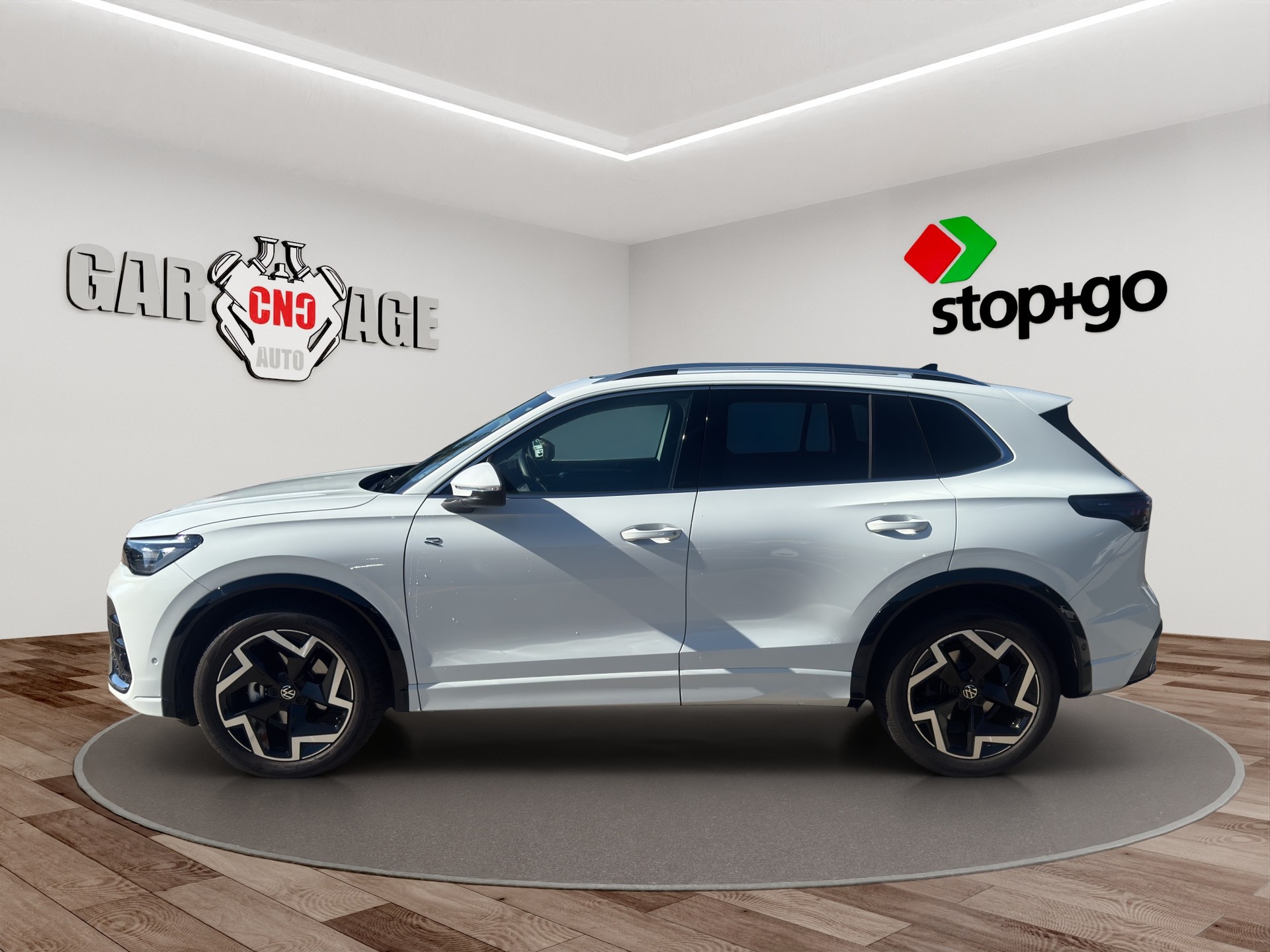VW Tiguan 1.5 TSI evo2 mHEV R-Line DSG-image-2