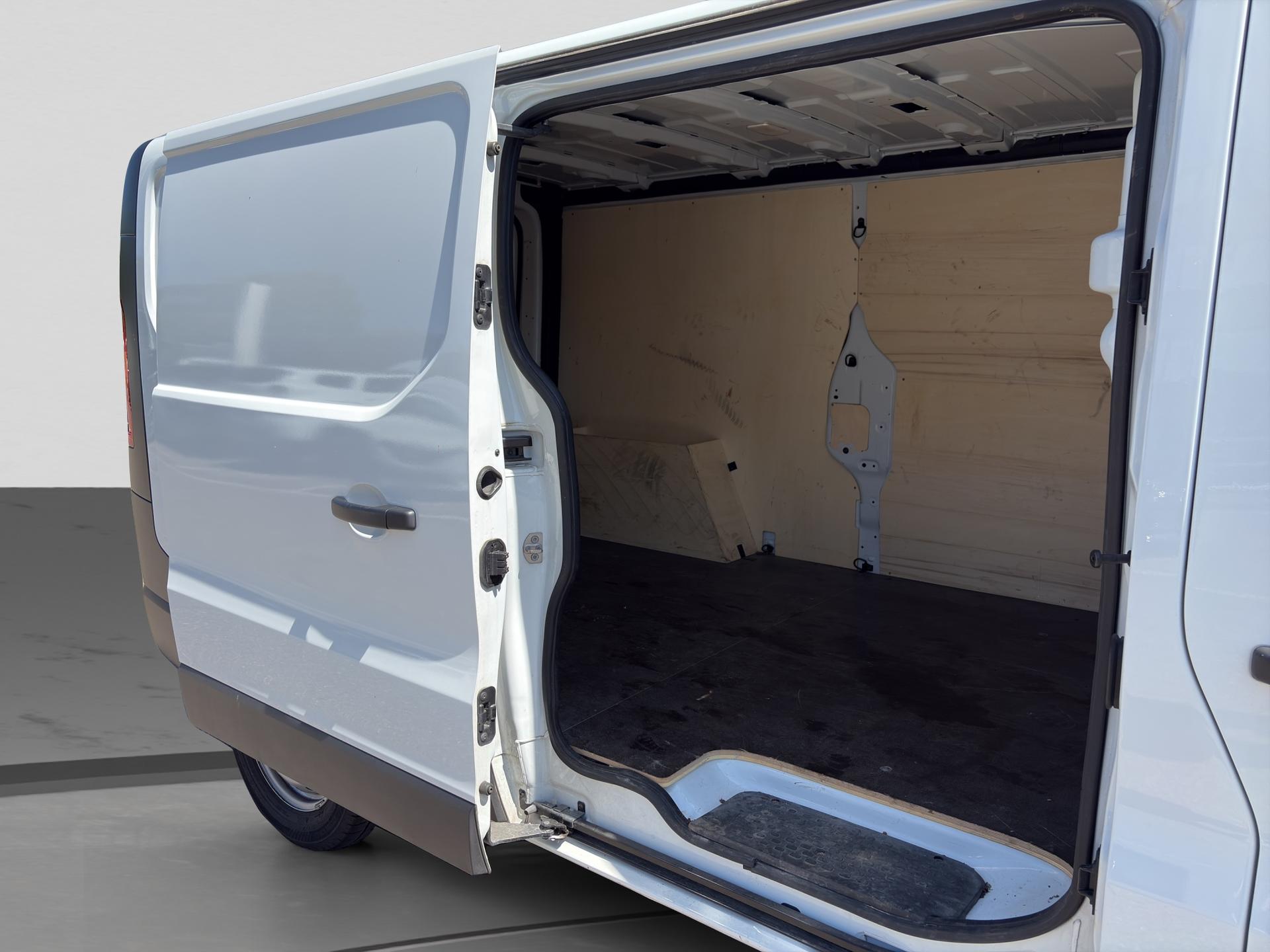 RENAULT Trafic 2.0 Blue dCi 130 Advance L2H1 EN-image-14