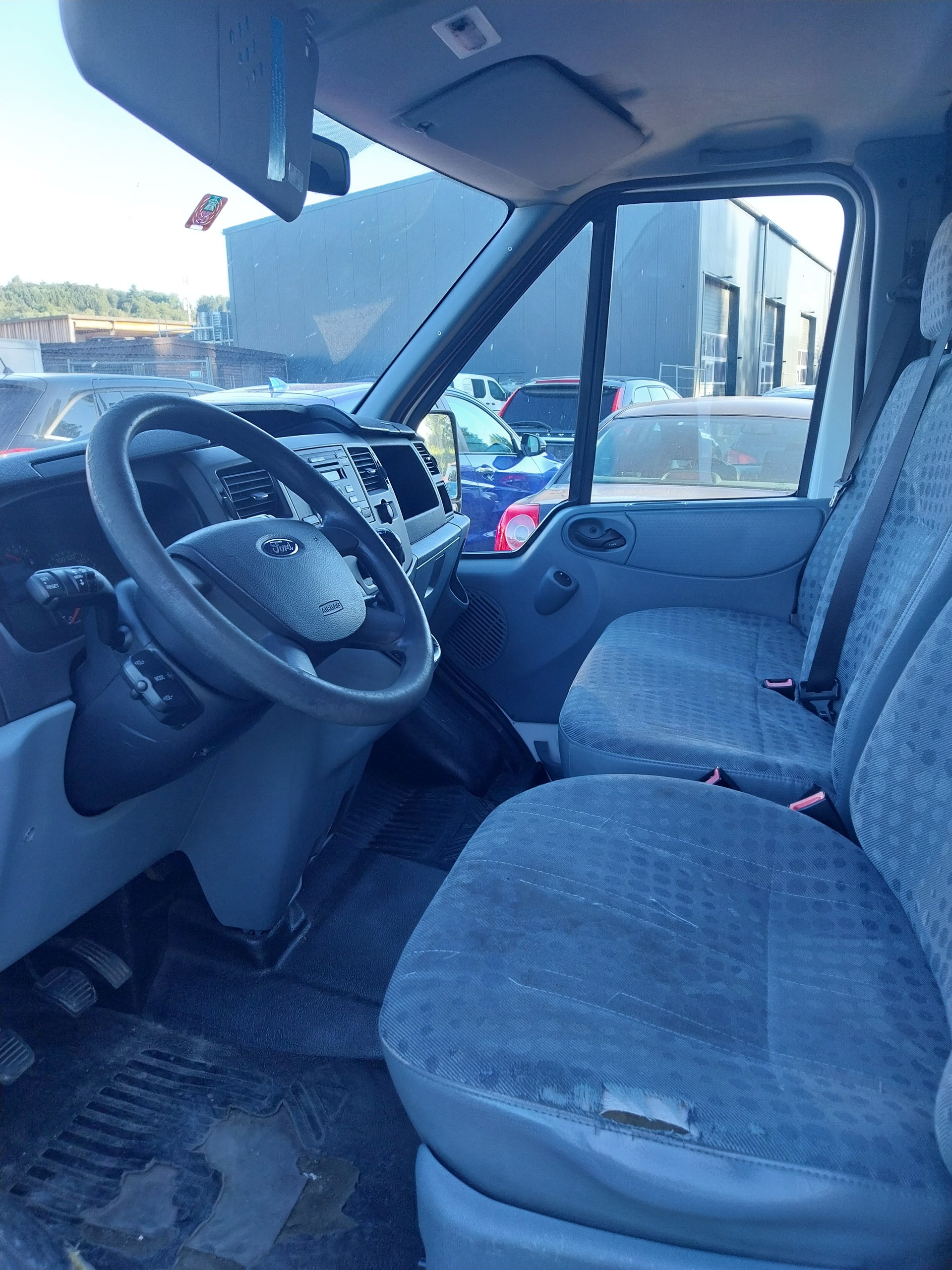 FORD Transit Van 350L Trend-image-8
